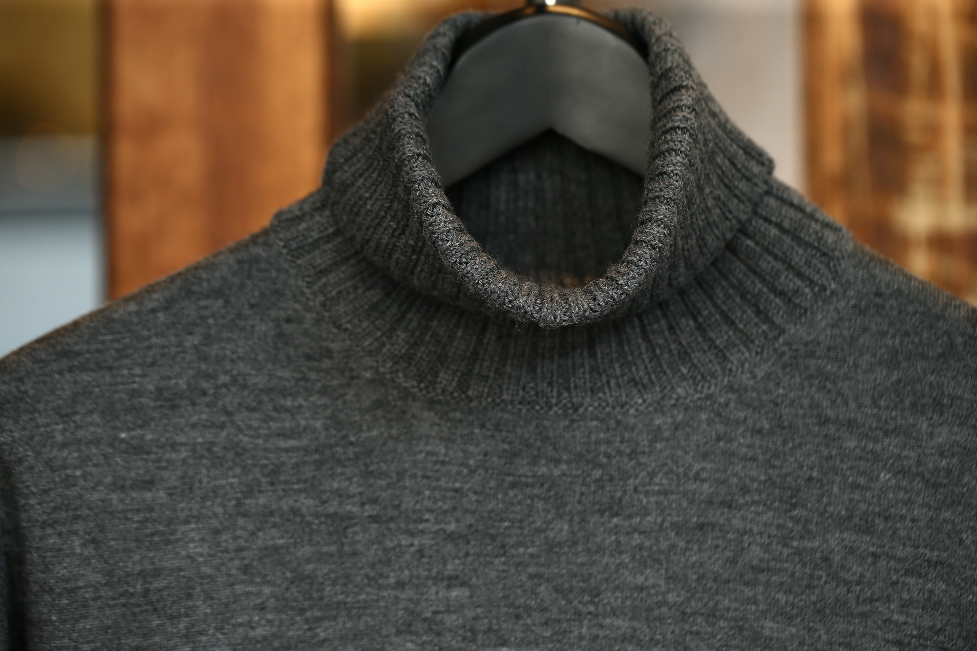 Cruciani (クルチアーニ) Turtle Neck Sweater (タートルネックセーター) WOOL 100% 27ゲージ＆9ゲージ ハイゲージウールニット セーター GRAY (グレー・1095) made in italy (イタリア製) 2017 秋冬新作 cruciani クルチアーニ 愛知 名古屋 タートルネック