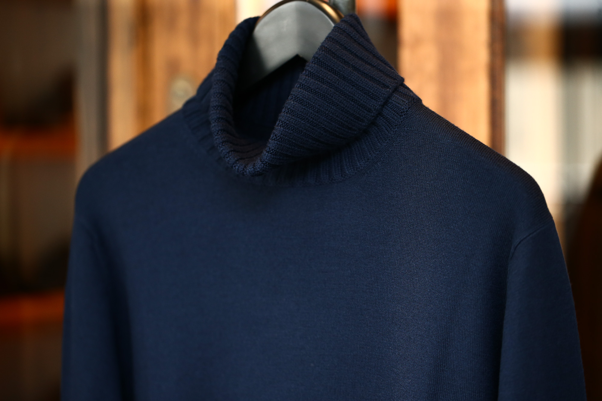 Cruciani (クルチアーニ) Turtle Neck Sweater (タートルネックセーター) WOOL 100% 27ゲージ＆9ゲージ ハイゲージウールニット セーター NAVY (ネイビー・8800) made in italy (イタリア製) 2017 秋冬新作 cruciani クルチアーニ 愛知 名古屋 タートルネック