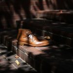 Cuervo (クエルボ)  【2018 SS NEW MODEL】Derringer (デリンジャー) 【Japan Museum Calf Leather//ジャパン ミュージアムカーフレザー】 Goodyear Welt Process Double Leather Sole  Chukkaboots NEW GOLD(ニューゴールド) MADE IN JAPAN 【Special Model 1st sample】のイメージ