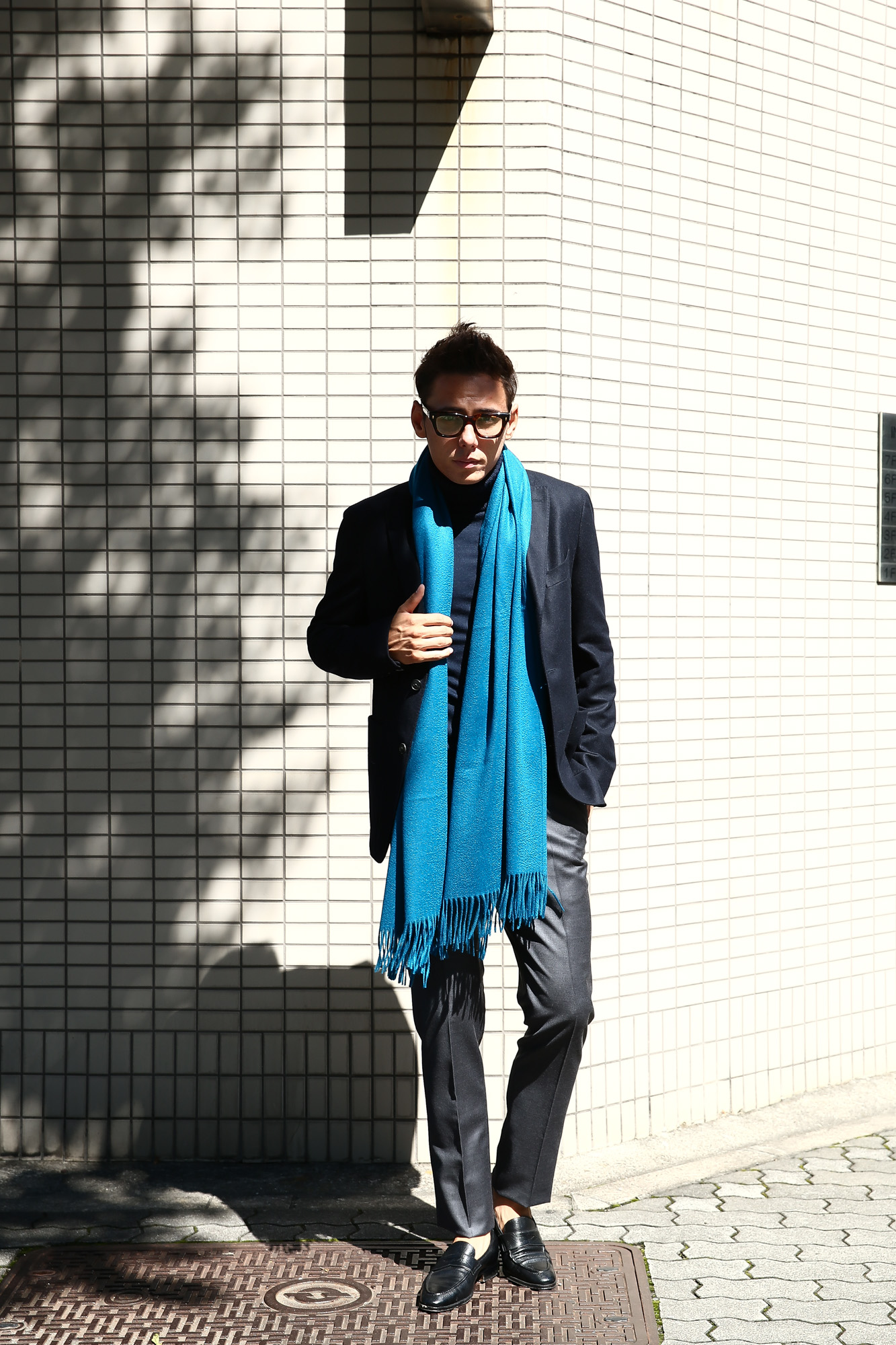 【Johnstons // ジョンストンズ】 WA56 STOLE Cashmere 100% カシミア 大判 ストール PEACOCK (ピーコック・SC7140) Made in Scotland (スコットランド製) 2017秋冬新作 johnstons ジョンストンズ 愛知　名古屋 Alto e Diritto アルト エ デリット WA56 WA57 大判 ストール カシミア ウール ニットウェア CASHIMERE　CAMEL HAIR　キャメルヘアー  LAMBS WOOL  MERINO WOOL メリノウール ストール マフラー ショールカラー ニット クルーニット タートルニット　SE7234　Merlot　SE7233 Port　SD4415 Nightshade　HA0200 Light Grey　SB0026 Powder　SB0204 Snow　HD0027 Vintage Blue　SD0707 Navy　SC7140 Peacock　SC0700 Tartan Green　SB1058 Cream　HB0333 otter　SB0311 Dark Camel　SA0000 White　HA0200 Light Grey　HA0501 Mid Gey　SA0900 Black