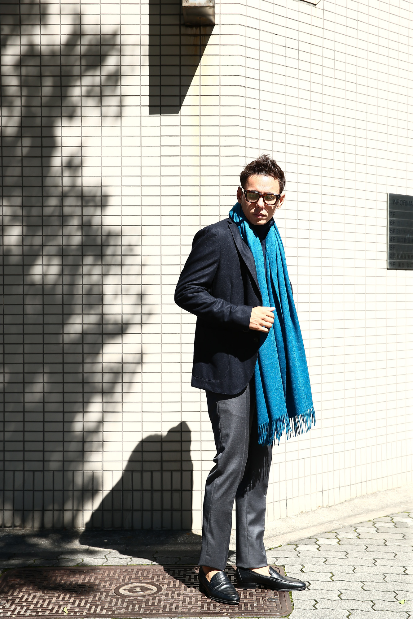 【Johnstons // ジョンストンズ】 WA56 STOLE Cashmere 100% カシミア 大判 ストール PEACOCK (ピーコック・SC7140) Made in Scotland (スコットランド製) 2017秋冬新作 johnstons ジョンストンズ 愛知　名古屋 Alto e Diritto アルト エ デリット WA56 WA57 大判 ストール カシミア ウール ニットウェア CASHIMERE　CAMEL HAIR　キャメルヘアー  LAMBS WOOL  MERINO WOOL メリノウール ストール マフラー ショールカラー ニット クルーニット タートルニット　SE7234　Merlot　SE7233 Port　SD4415 Nightshade　HA0200 Light Grey　SB0026 Powder　SB0204 Snow　HD0027 Vintage Blue　SD0707 Navy　SC7140 Peacock　SC0700 Tartan Green　SB1058 Cream　HB0333 otter　SB0311 Dark Camel　SA0000 White　HA0200 Light Grey　HA0501 Mid Gey　SA0900 Black