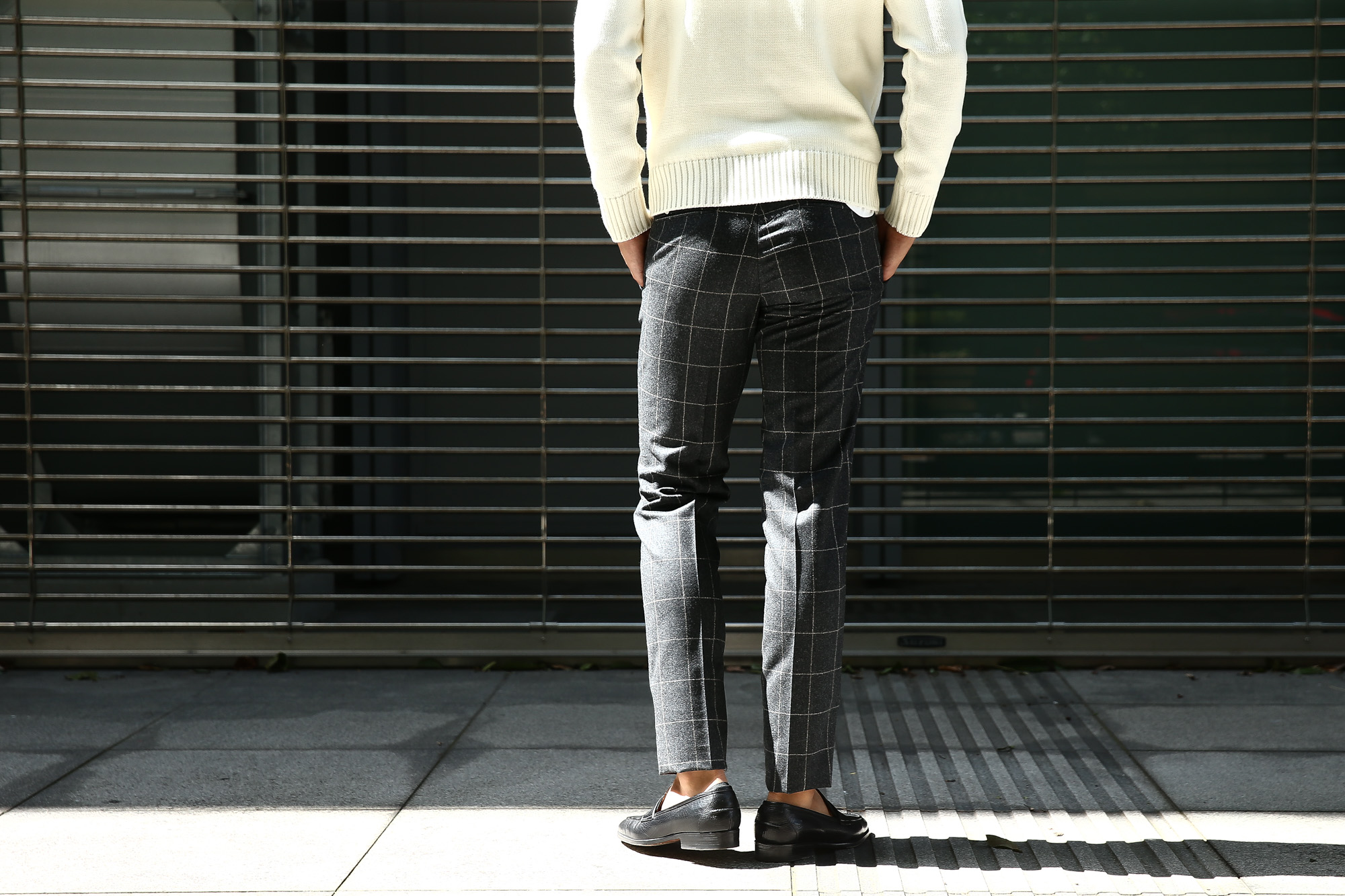 【VIGANO / ヴィガーノ】 RELAX SLACKS (リラックス スラックス) ウィンドウペンチェック ウール テーパード イージーパンツ スラックス MEDIUM GRAY (ミディアムグレー・951) 2017 秋冬新作　vigano 愛知 名古屋 Alto e Diritto アルト エ デリット