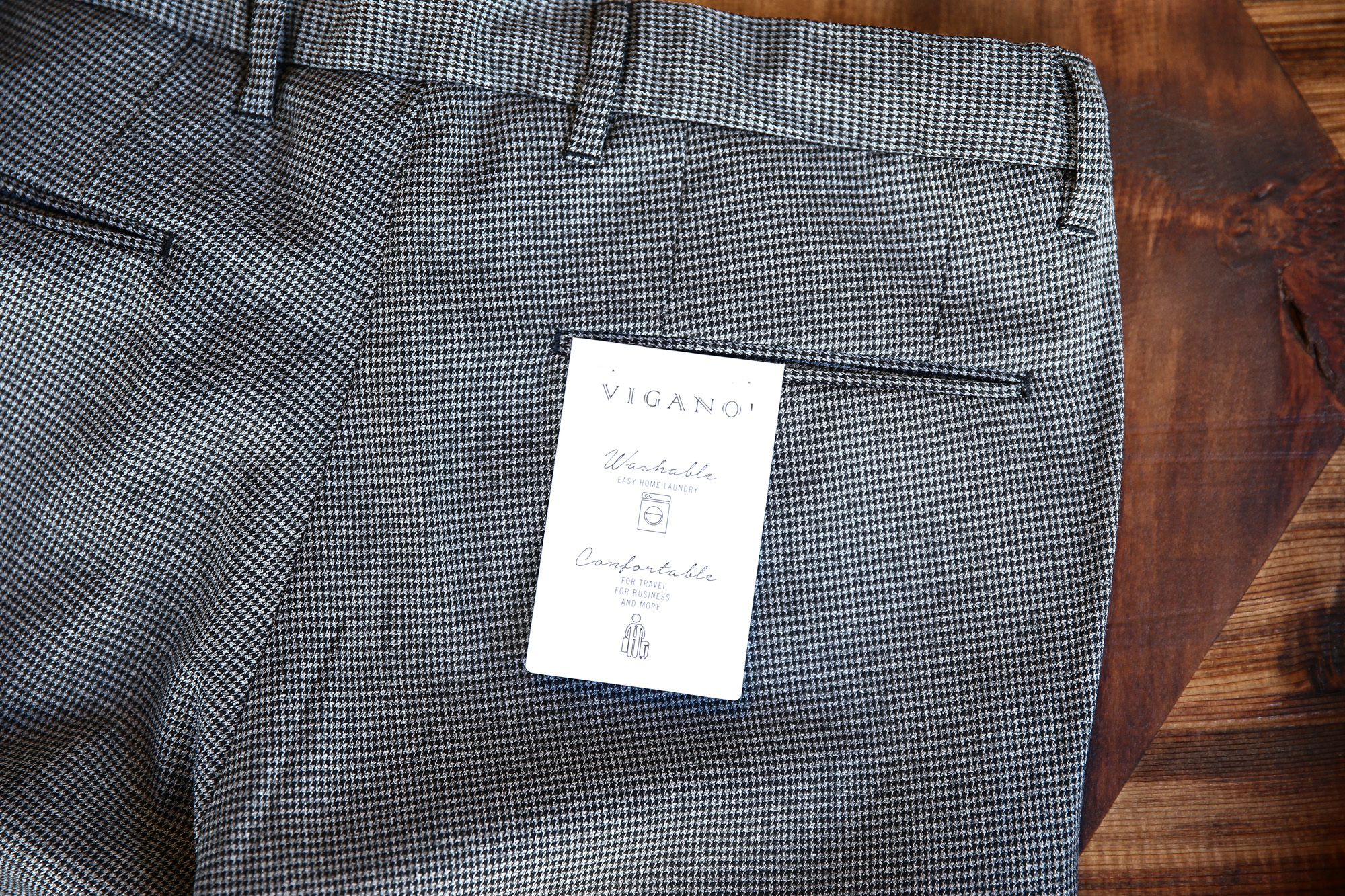 VIGANO (ヴィガーノ) RELAX SLACKS (リラックス スラックス) ウォッシャブルウール ハウンドトゥース テーパード イージーパンツ スラックス MEDIUM GRAY (ミディアムグレー・951) 2017 秋冬新作 vigano 愛知 名古屋 Alto e Diritto アルト エ デリット