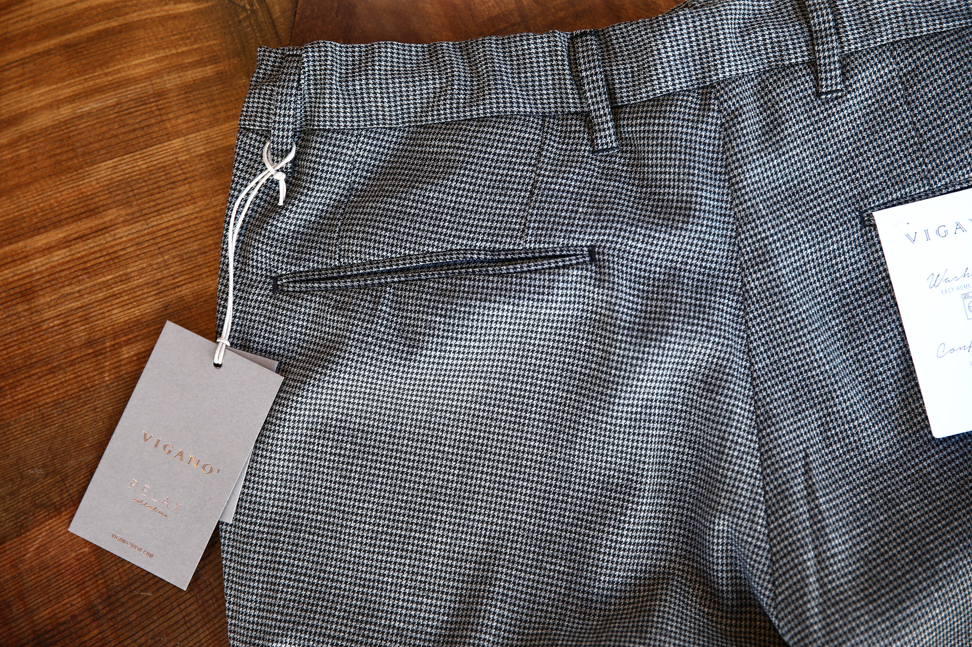 VIGANO (ヴィガーノ) RELAX SLACKS (リラックス スラックス) ウォッシャブルウール ハウンドトゥース テーパード イージーパンツ スラックス MEDIUM GRAY (ミディアムグレー・951) 2017 秋冬新作 vigano 愛知 名古屋 Alto e Diritto アルト エ デリット