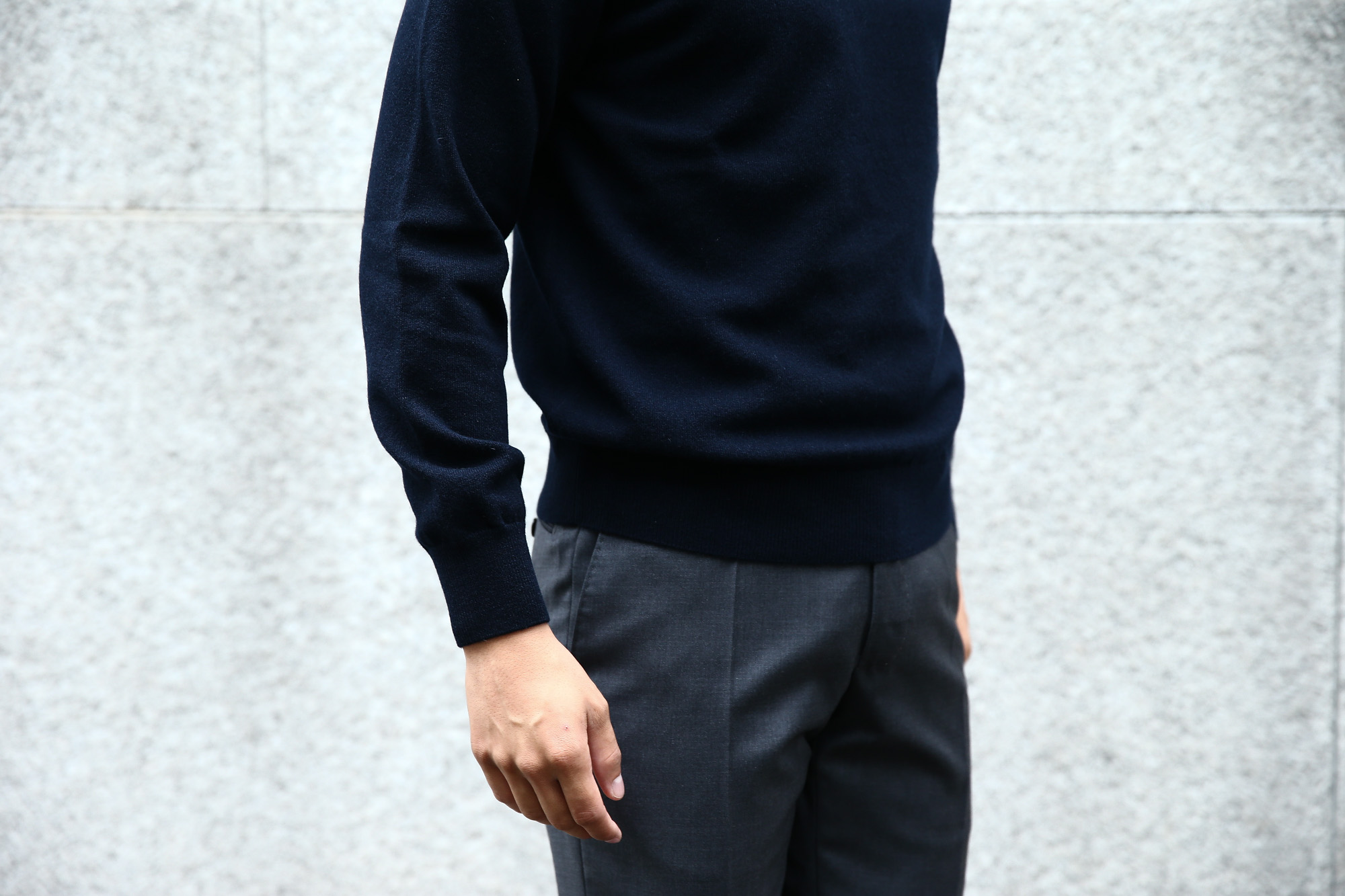 Cruciani (クルチアーニ) Cashmere Turtle Neck Sweater (カシミヤタートルネックセーター) Cashmere 100% 27ゲージ ハイゲージ カシミヤニット セーター NAVY (ネイビー・20147) made in italy (イタリア製) 2017 秋冬新作 cruciani クルチアーニ 愛知 カシミア 名古屋 タートルネック