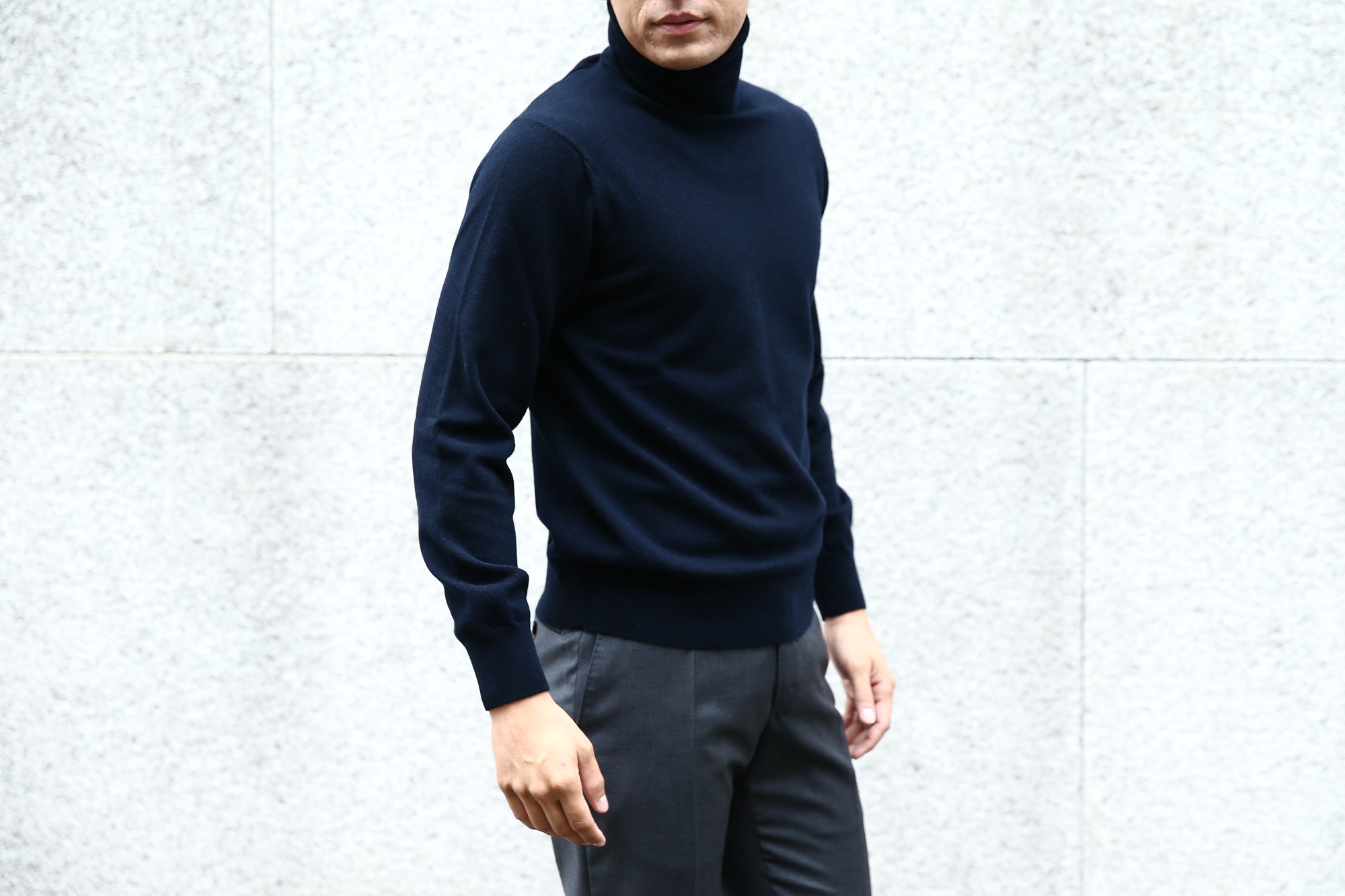 Cruciani (クルチアーニ) Cashmere Turtle Neck Sweater (カシミヤタートルネックセーター) Cashmere 100% 27ゲージ ハイゲージ カシミヤニット セーター NAVY (ネイビー・20147) made in italy (イタリア製) 2017 秋冬新作 cruciani クルチアーニ 愛知 カシミア 名古屋 タートルネック