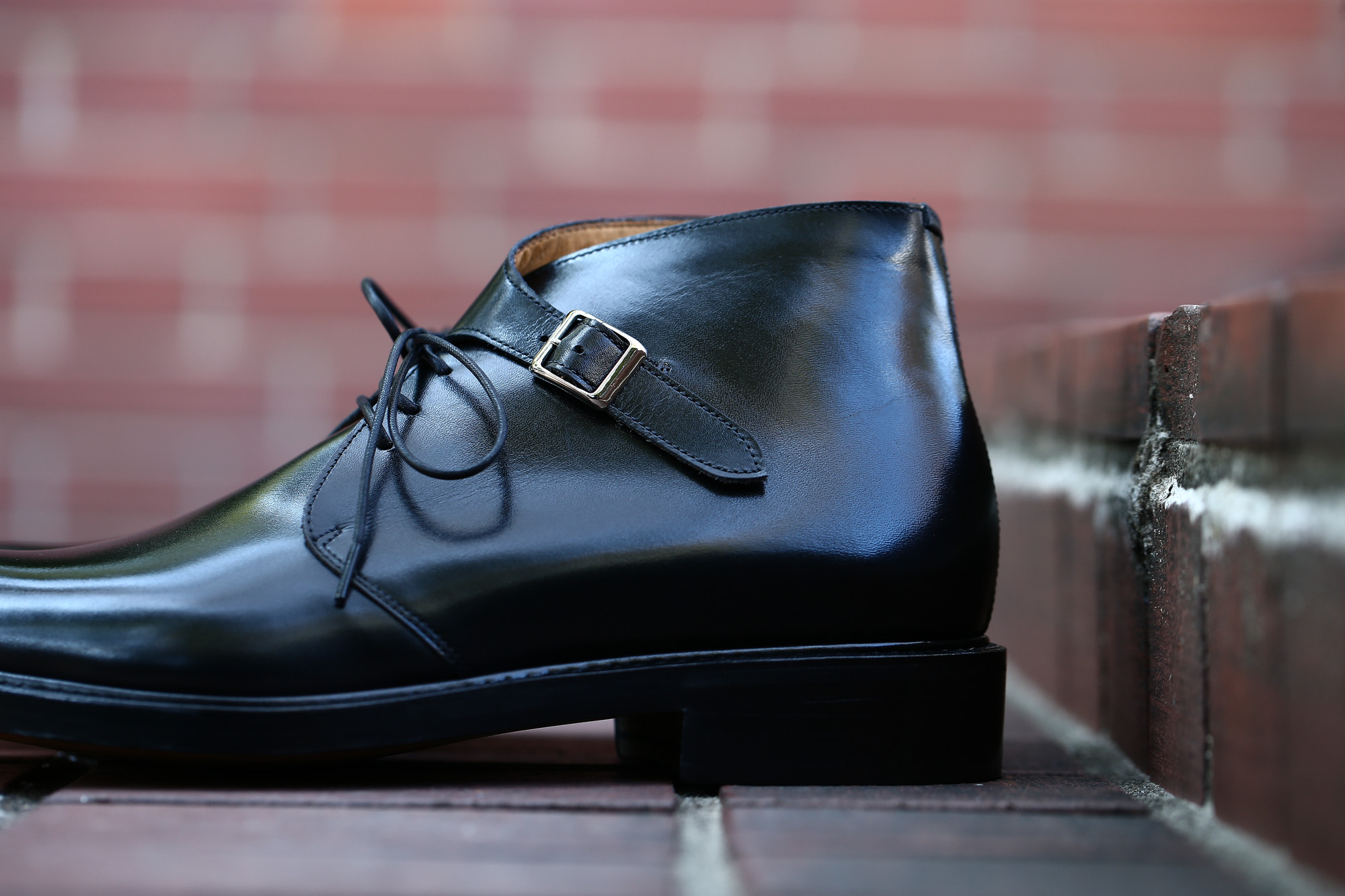 Cuervo (クエルボ) 【Derringer /// デリンジャー】 Annonay Vocalou Calf Leather アノネイ社 ボカルーカーフレザー Double Leather Sole Chukka Boots チャッカブーツ  BLACK(ブラック) MADE IN JAPAN(日本製) 2017 秋冬新作 Annonay Vocalou Calf Leather Goodyear Welt Process Leather Sole  BLACK MADE IN JAPAN 愛知 名古屋 Alto e Diritto アルト エ デリット クエルボ cuervo ブーツ ブライドルレザー 牛革 ブライドル ブーツ　コラボレート ヒロシツボウチ 坪内浩 エンツォボナフェ ボナフェ ベネチアンクリーム JOHN LOBB ジョンロブ CHURCH’S チャーチ JOSEPH CHEANEY ジョセフチーニー CORTHAY コルテ ALFRED SARGENT アルフレッドサージェント CROCKETT&JONES クロケットジョーンズ F.LLI GIACOMETTI フラテッリジャコメッティ ENZO BONAFE エンツォボナフェ BETTANIN&VENTURI ベッタニンヴェントゥーリ JALAN SRIWIJAYA ジャランスリウァヤ J.W.WESTON ジェイエムウエストン SANTONI サントーニ SERGIO ROSSI セルジオロッシ CARMINA カルミナ