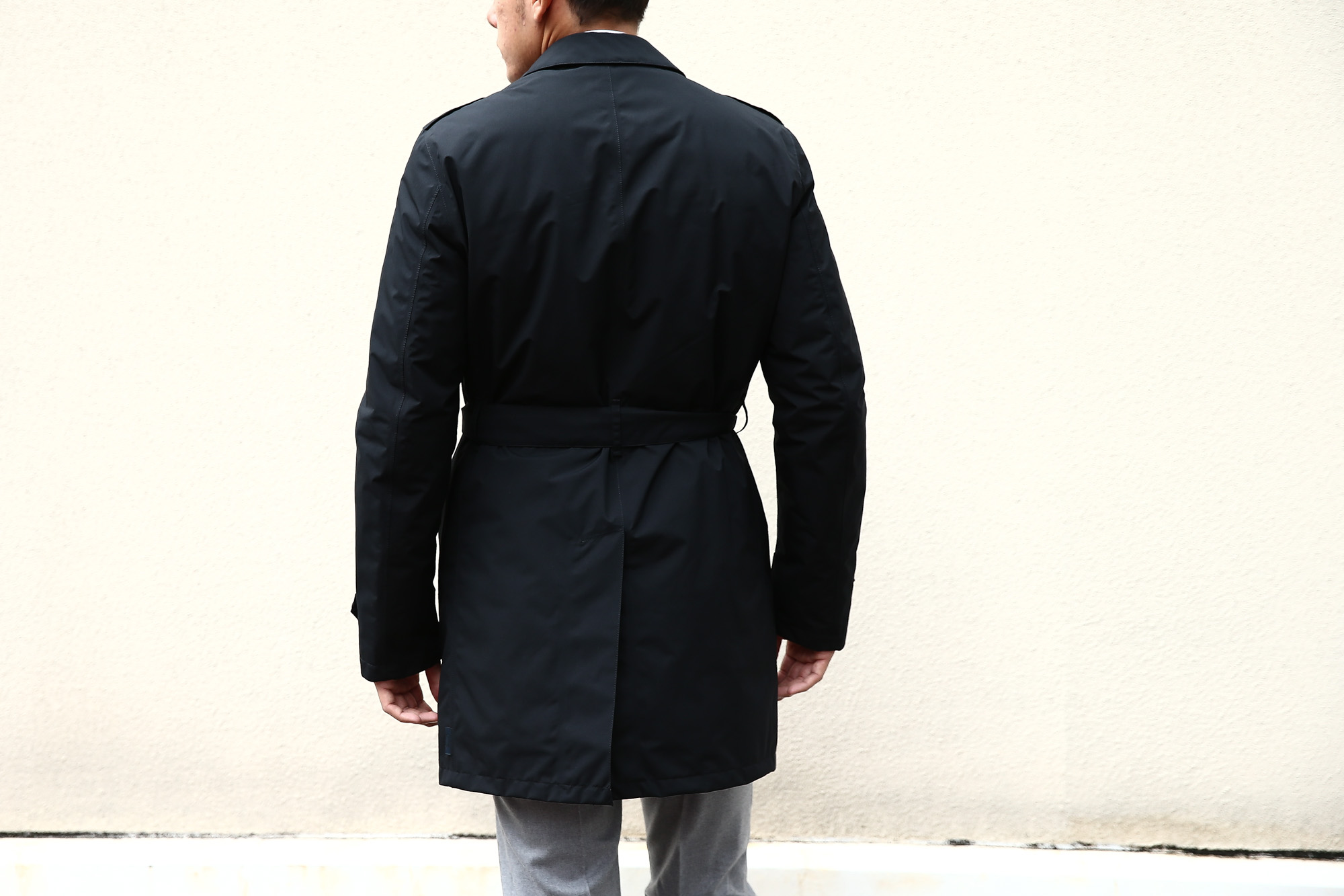 【HERNO / ヘルノ】 PI077UL LAMINAR Belted coat (ラミナー ベルテッドコート) GORE-TEX (ゴアテックス) 完全防水 ステンカラー シングル ベルテッドコート BLACK (ブラック・9300) 2017 秋冬新作 愛知 名古屋 herno ヘルノ ダウンコート 42,44,46,48,50,52,54