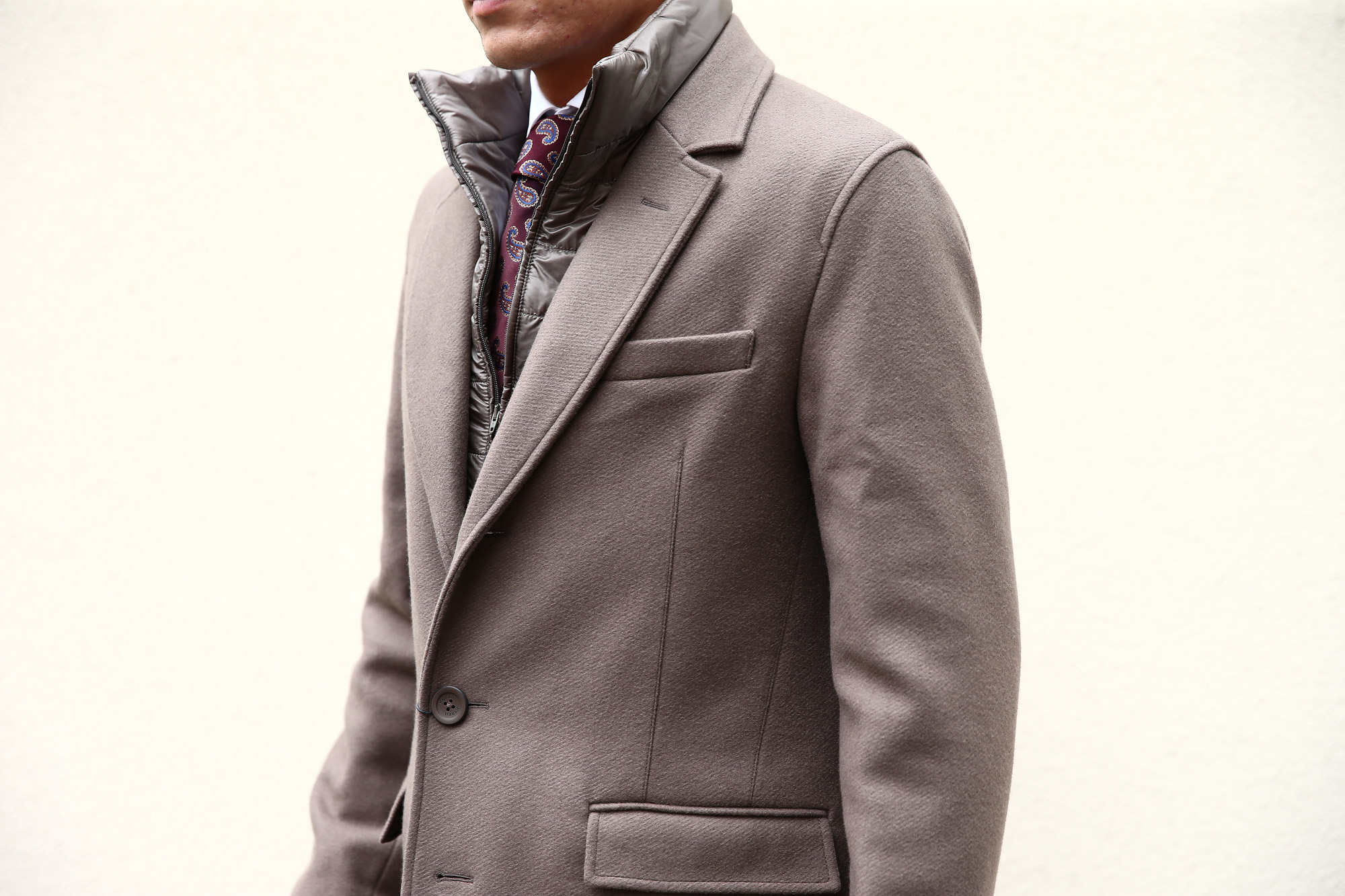 【HERNO / ヘルノ】 CA0045U Chester coat チェスターコート LANA DIAGONALE NYLON ULTRALIGHT 中綿入り ウールチェスターコート LIGHT BROWN (ライトブラウン・2700) Made in italy (イタリア製) 2017 秋冬新作　愛知 名古屋 Alto e Diritto アルト エ デリット herno ヘルノ ダウンコート ビジネススタイル