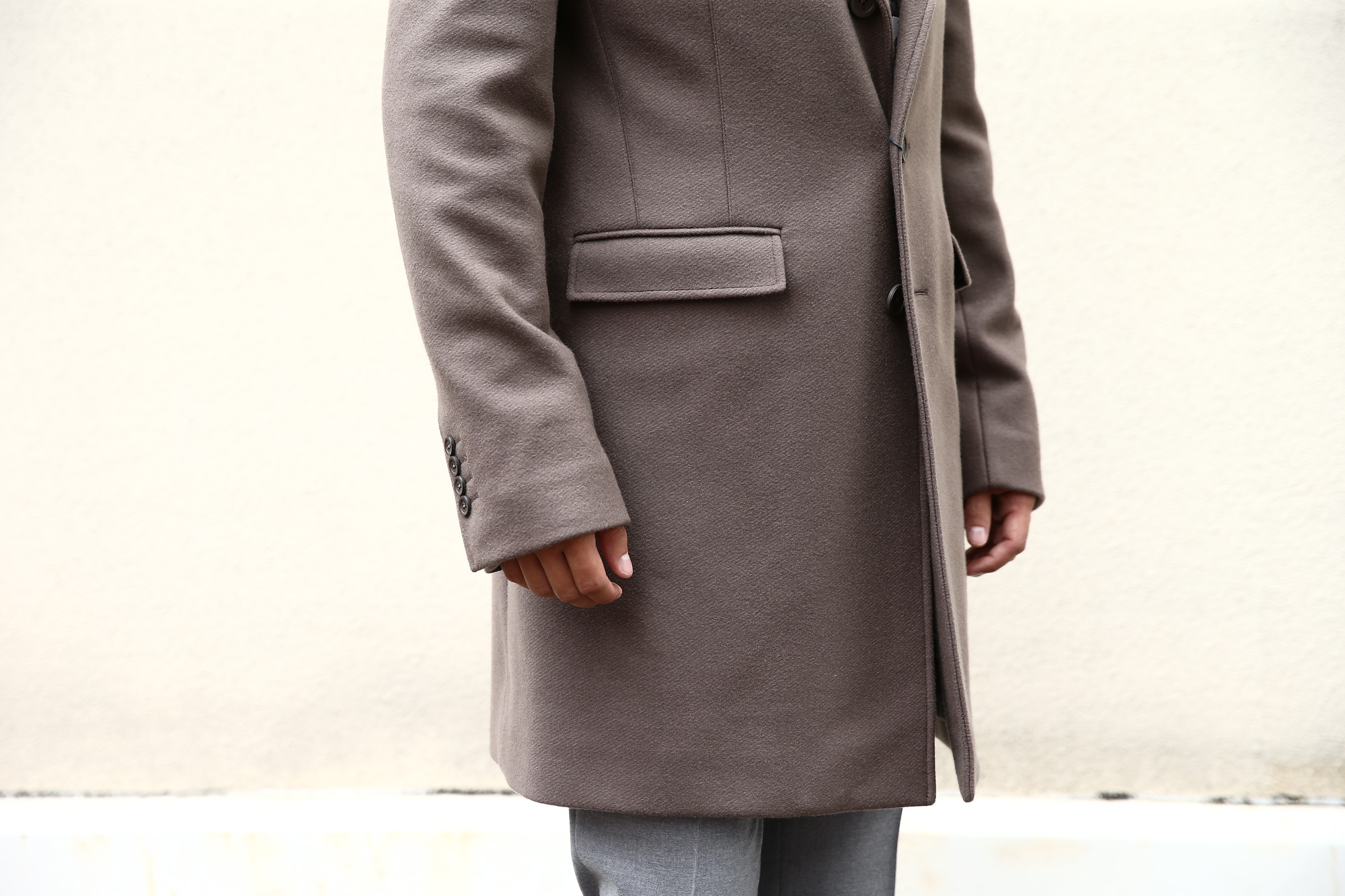 【HERNO / ヘルノ】 CA0045U Chester coat チェスターコート LANA DIAGONALE NYLON ULTRALIGHT 中綿入り ウールチェスターコート LIGHT BROWN (ライトブラウン・2700) Made in italy (イタリア製) 2017 秋冬新作　愛知 名古屋 Alto e Diritto アルト エ デリット herno ヘルノ ダウンコート ビジネススタイル