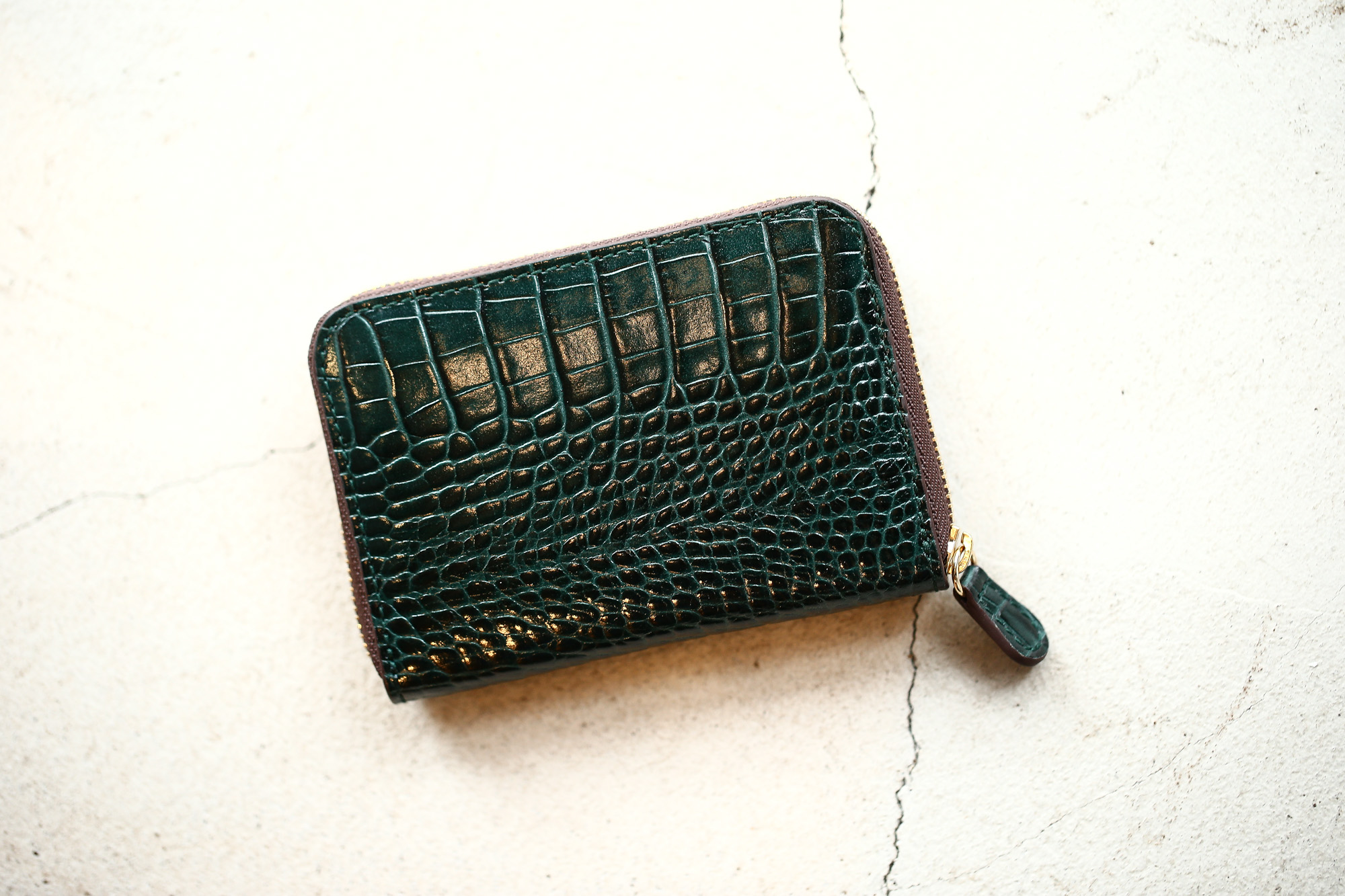 J&M DAVIDSON (ジェイアンドエムデヴィッドソン) SMALL ZIP PURSE (スモール ジップ パース) 7444 SMALL MOCK CROC (クロコダイル型押し) 折財布 ショートウォレット BOTTLE GREEN / NIGTH (ボトルグリーン / ナイト・4800) Made in spain (スペイン製)　2017 秋冬新作 jandmdavidosn smallzippurse サイフ ウォレット ジェイエムデヴィッドソン 愛知 名古屋 Alto e Diritto アルト エ デリット