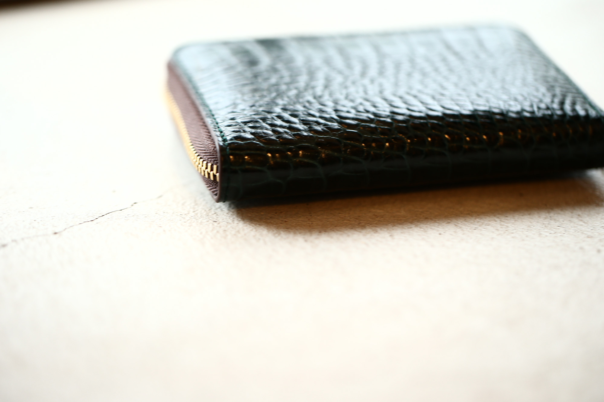 J&M DAVIDSON (ジェイアンドエムデヴィッドソン) SMALL ZIP PURSE (スモール ジップ パース) 7444 SMALL MOCK CROC (クロコダイル型押し) 折財布 ショートウォレット BOTTLE GREEN / NIGTH (ボトルグリーン / ナイト・4800) Made in spain (スペイン製)　2017 秋冬新作 jandmdavidosn smallzippurse サイフ ウォレット ジェイエムデヴィッドソン 愛知 名古屋 Alto e Diritto アルト エ デリット