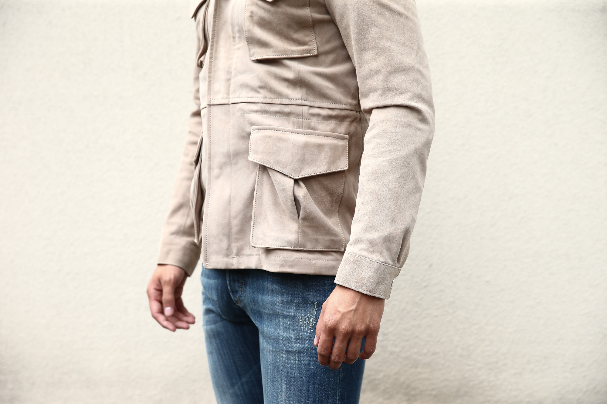 【Radice / ラディーチェ】 M-65 Suede Leather Jacket スエードラムナッパレザー ミリタリージャケット GRIGIO (ベージュ) MADE IN ITALY (イタリア製) 2017 秋冬新作 radice ラディーチェ 愛知 名古屋 Alto e Diritto アルト エ デリット