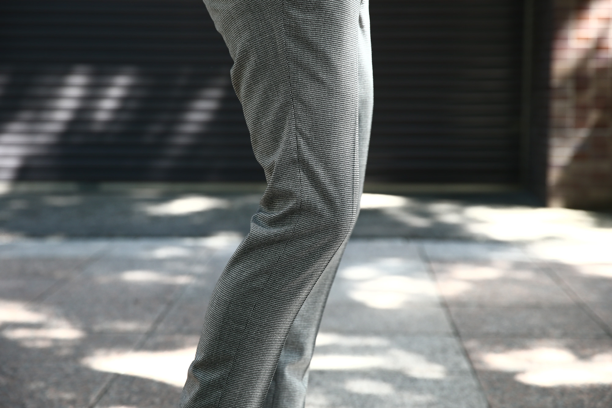 【VIGANO // ヴィガーノ】 RELAX SLACKS (リラックス スラックス) ウォッシャブルウール ハウンドトゥース テーパード イージーパンツ スラックス MEDIUM GRAY (ミディアムグレー・951) 2017 秋冬新作 vigano 愛知 名古屋 Alto e Diritto アルト エ デリット