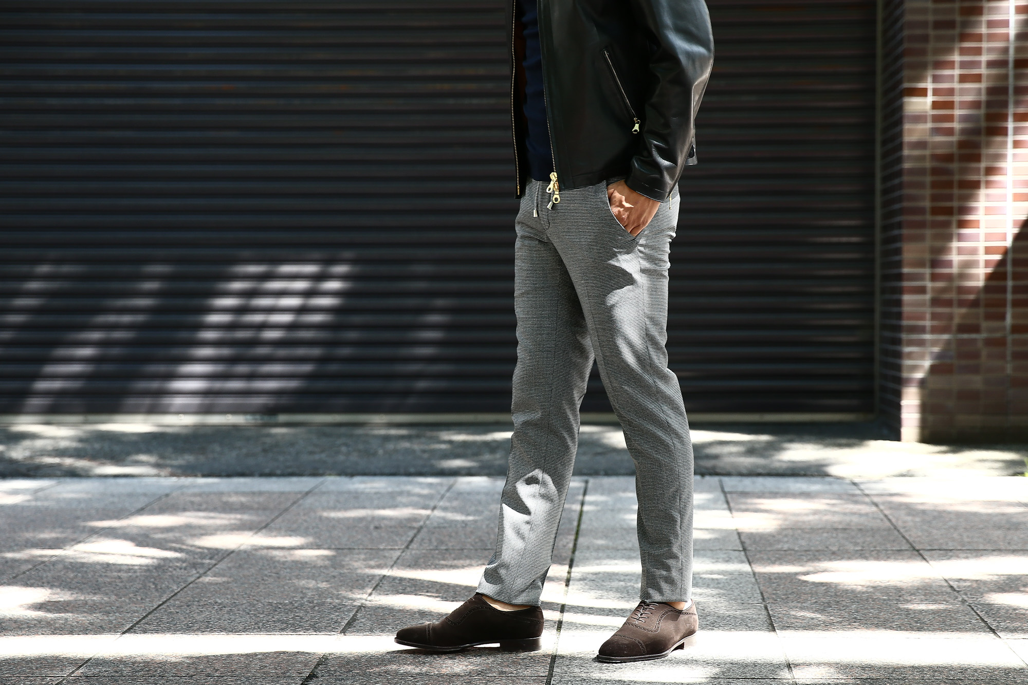 【VIGANO // ヴィガーノ】 RELAX SLACKS (リラックス スラックス) ウォッシャブルウール ハウンドトゥース テーパード イージーパンツ スラックス MEDIUM GRAY (ミディアムグレー・951) 2017 秋冬新作 vigano 愛知 名古屋 Alto e Diritto アルト エ デリット