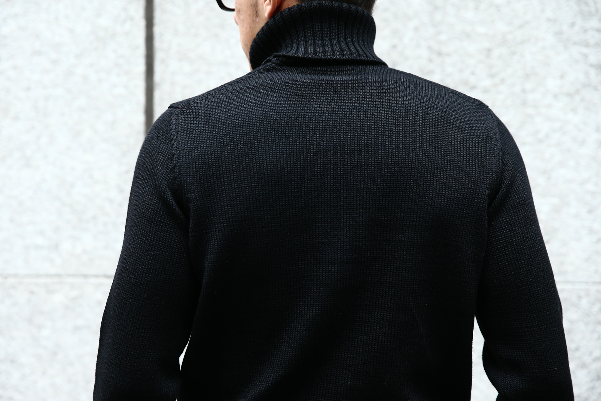 ZANONE (ザノーネ) Turtle Neck Sweater (タートルネックセーター) VIRGIN WOOL 100% ミドルゲージ ウールニット セーター BLACK (ブラック・Z0015) made in italy (イタリア製) 2017 秋冬新作 zanone ニット クルーネック 愛知 名古屋 Alto e Diritto アルト エ デリット