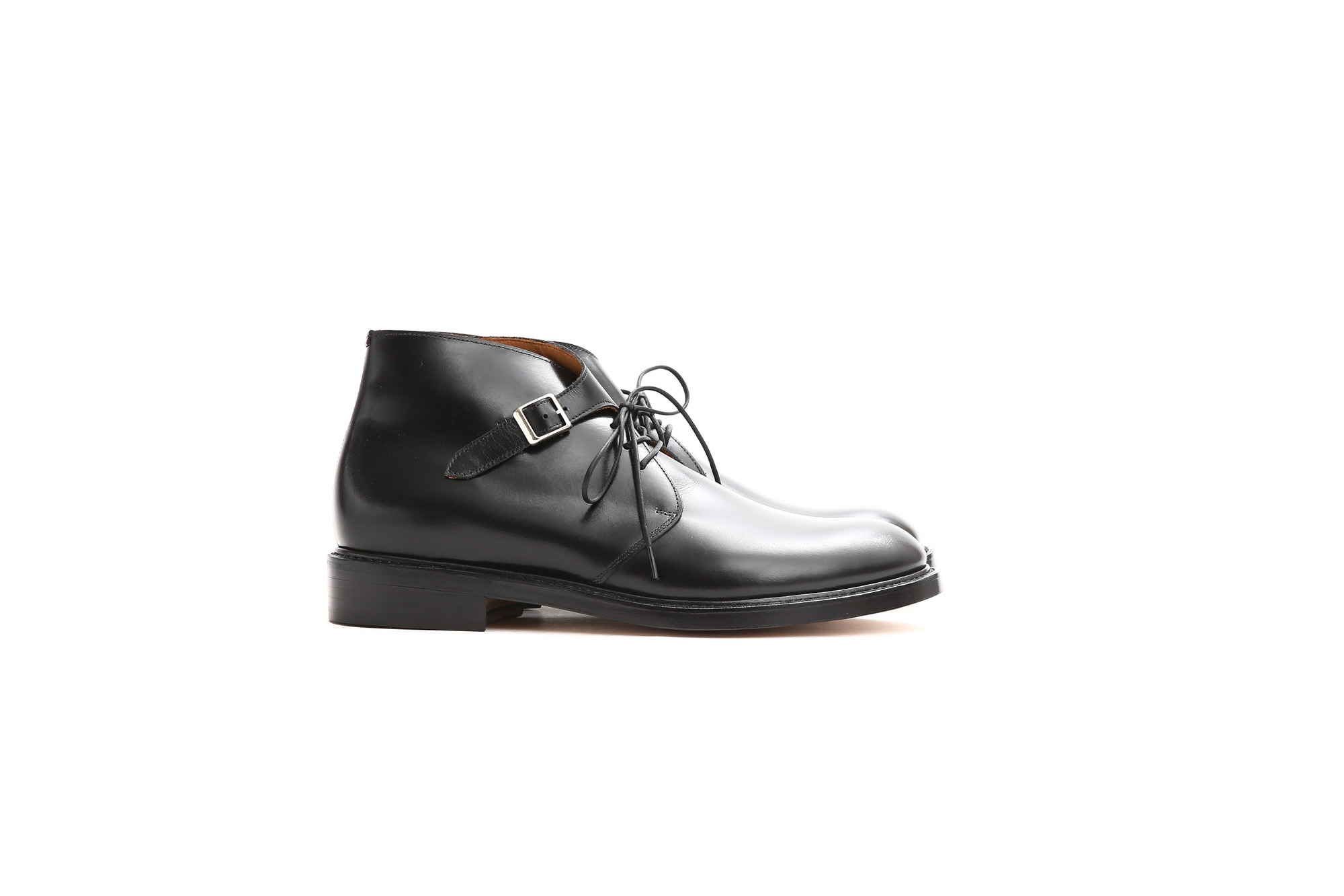 Cuervo (クエルボ) 【Derringer //// デリンジャー】 Annonay Vocalou Calf Leather アノネイ社 ボカルーカーフレザー Double Leather Sole Chukka Boots チャッカブーツ  BLACK(ブラック) MADE IN JAPAN(日本製) 2017 秋冬新作　Annonay Vocalou Calf Leather Goodyear Welt Process Leather Sole  BLACK MADE IN JAPAN 愛知 名古屋 Alto e Diritto アルト エ デリット クエルボ cuervo ブーツ ブライドルレザー 牛革 ブライドル ブーツ　コラボレート ヒロシツボウチ 坪内浩 エンツォボナフェ ボナフェ ベネチアンクリーム JOHN LOBB ジョンロブ CHURCH’S チャーチ JOSEPH CHEANEY ジョセフチーニー CORTHAY コルテ ALFRED SARGENT アルフレッドサージェント CROCKETT&JONES クロケットジョーンズ F.LLI GIACOMETTI フラテッリジャコメッティ ENZO BONAFE エンツォボナフェ BETTANIN&VENTURI ベッタニンヴェントゥーリ JALAN SRIWIJAYA ジャランスリウァヤ J.W.WESTON ジェイエムウエストン SANTONI サントーニ SERGIO ROSSI セルジオロッシ CARMINA カルミナ