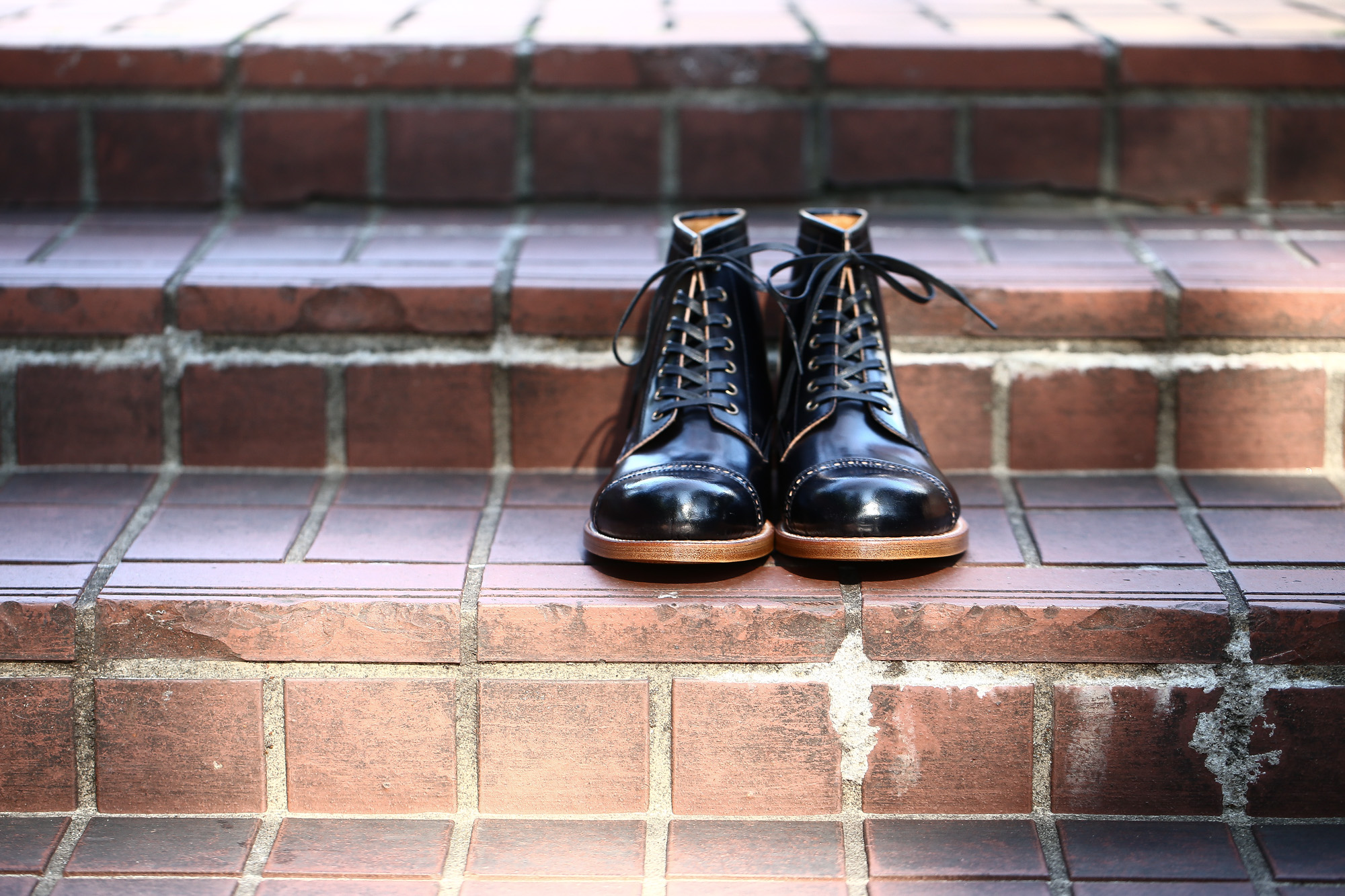 Cuervo (クエルボ) 【Romeo /// ロメオ】 CORDOVAN コードバン Double Leather Sole セミドレスブーツ レザーブーツ ドレスシューズ BLACK(ブラック) MADE IN JAPAN(日本製) 2017 秋冬新作 cuervoクエルボ ブーツ 愛知 名古屋 Alto e Diritto アルト エ デリット 5.5,6,6.5,7,7.5,8,8.5,9,9.5