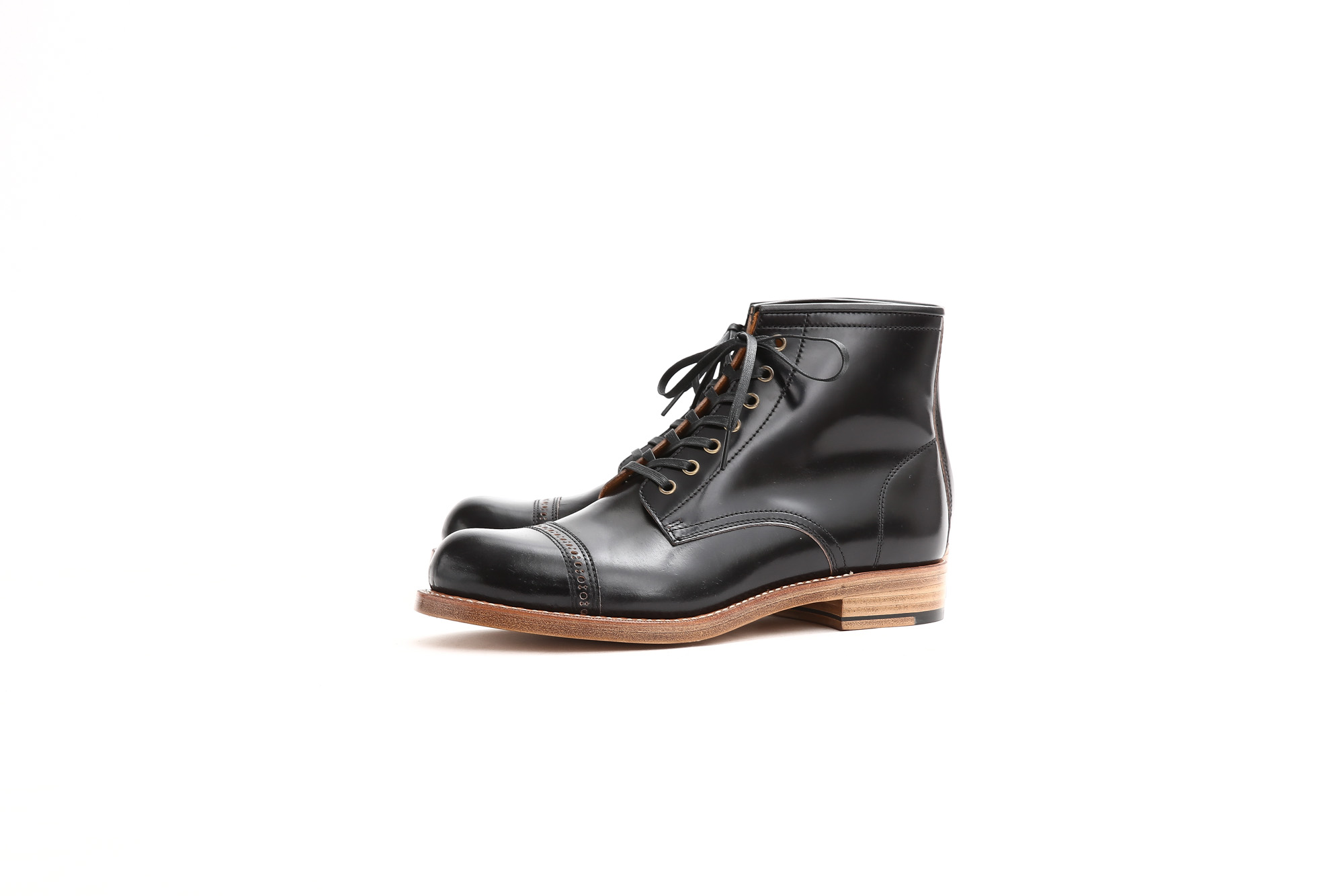 Cuervo (クエルボ) 【Romeo //// ロメオ】 CORDOVAN コードバン Double Leather Sole セミドレスブーツ レザーブーツ ドレスシューズ BLACK(ブラック) MADE IN JAPAN(日本製) 2017 秋冬新作 cuervoクエルボ ブーツ 愛知 名古屋 Alto e Diritto アルト エ デリット 5.5,6,6.5,7,7.5,8,8.5,9,9.5