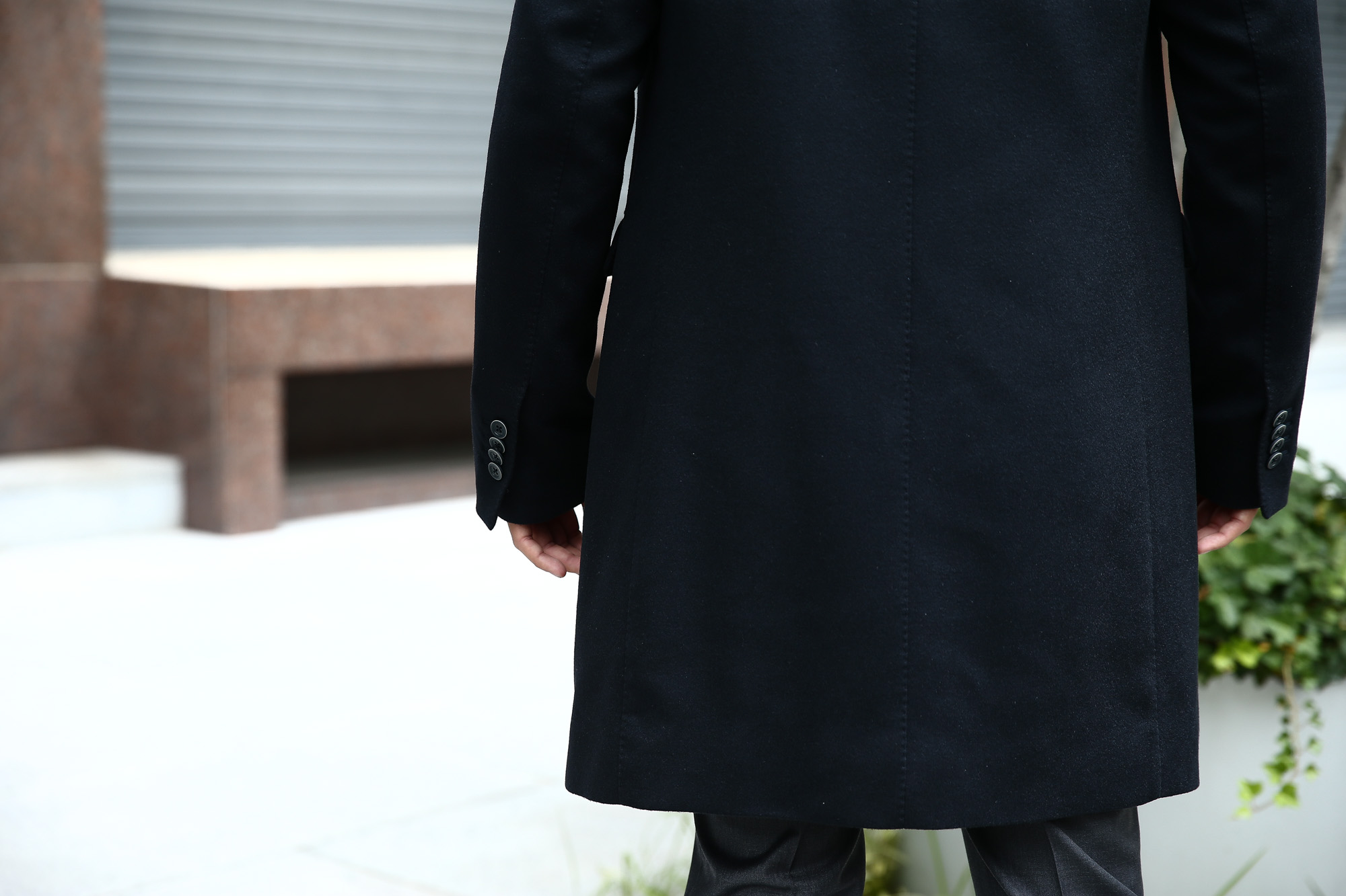 【HERNO // ヘルノ】 CA0058U Cashmere Chester coat カシミア チェスターコート PIACENZA ピアツェンツァ CASHMERE DROPGLIDE NYLON ULTRALIGHT 中綿入り カシミア チェスターコート NAVY (ネイビー・9200) Made in italy (イタリア製) 2017 秋冬新作 愛知 名古屋 Alto e Diritto アルト エ デリット herno ヘルノ ダウンコート ビジネススタイル