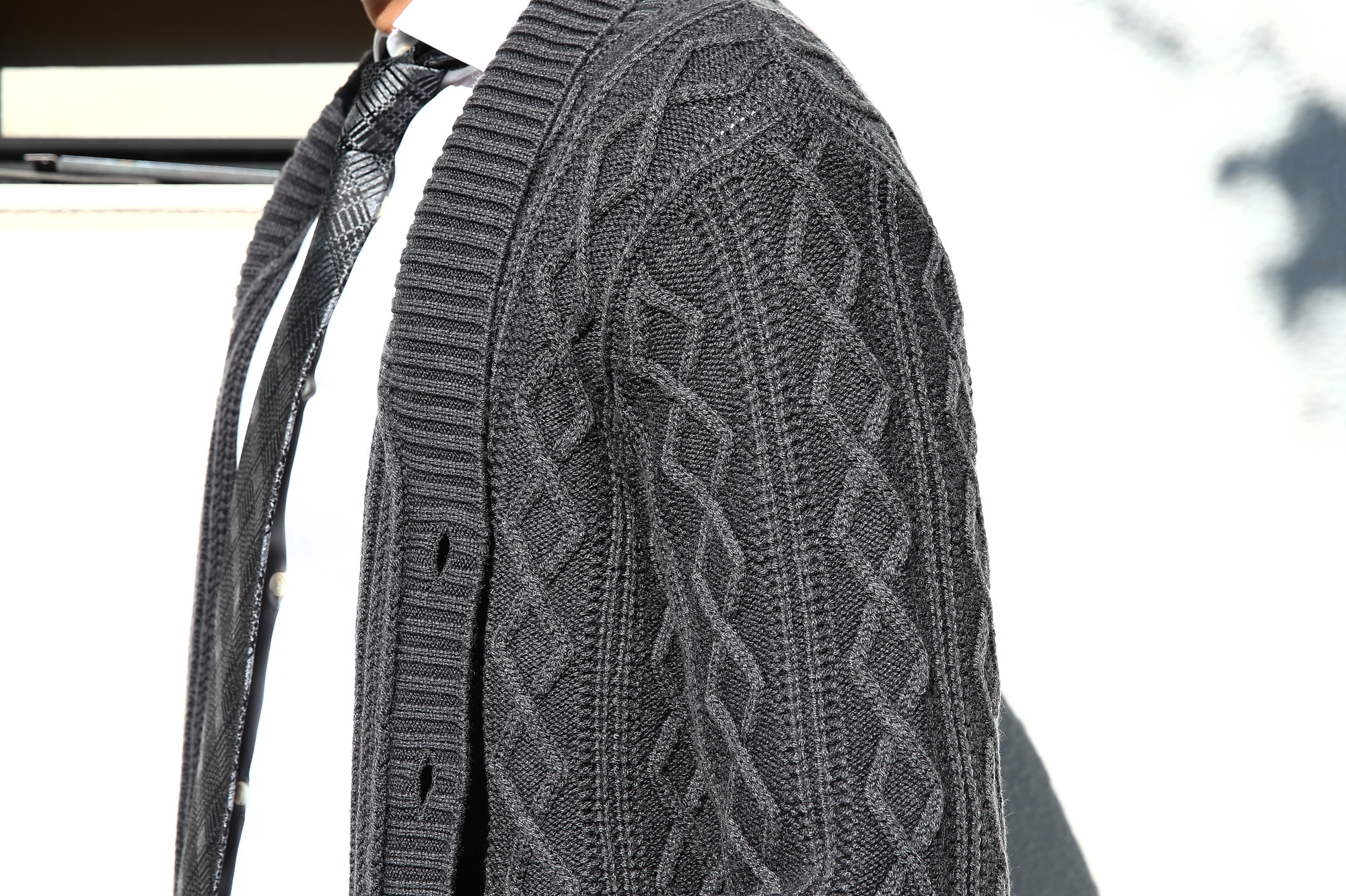 ZANONE (ザノーネ) Shawl Collar Cardigan (ショールカラーカーディガン) VIRGIN WOOL 100% ミドルゲージ ケーブル ニット カーディガン CHARCOAL (チャコール・Z0006) made in italy (イタリア製) 2017 秋冬新作 zanone ザノーネ 愛知 名古屋 Alto e Diritto アルト エ デリット ニット キョウト