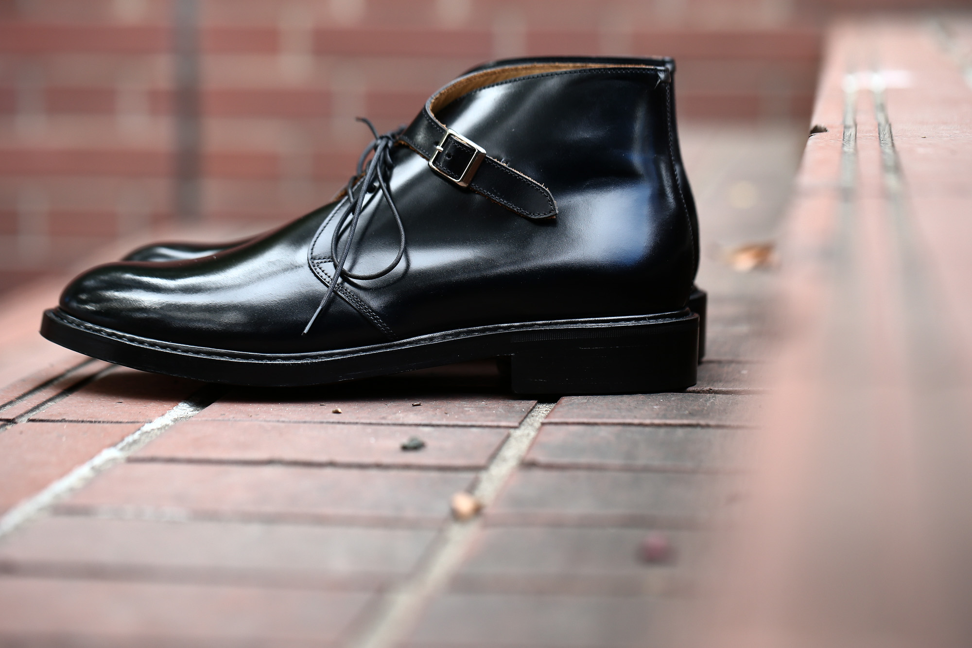 Cuervo (クエルボ) 【Derringer Cordovan / デリンジャー コードバン】　Shell Cordovan シェルコードバンレザー Goodyear Welt Process  Double Leather Sole Chukka Boots チャッカブーツ  BLACK(ブラック・BLK) MADE IN JAPAN(日本製) 2017 秋冬新作 愛知 名古屋 Alto e Diritto アルト エ デリット クエルボ　チャッカブーツ コードバン 5(24),5.5(24.5),6(25),6.5(25.5),7(26),7.5(26.5),8(27),8.5(27.5),9(28)