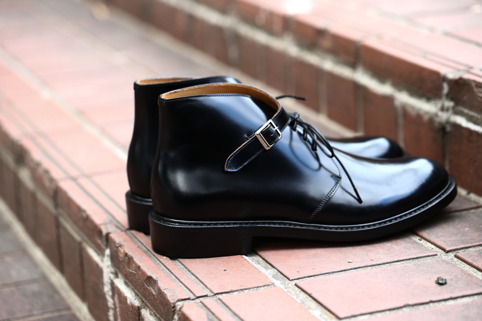 Cuervo (クエルボ) 【Derringer Cordovan / デリンジャー コードバン】　Shell Cordovan シェルコードバンレザー Goodyear Welt Process  Double Leather Sole Chukka Boots チャッカブーツ  BLACK(ブラック・BLK) MADE IN JAPAN(日本製) 2017 秋冬新作 愛知 名古屋 Alto e Diritto アルト エ デリット クエルボ　チャッカブーツ コードバン 5(24),5.5(24.5),6(25),6.5(25.5),7(26),7.5(26.5),8(27),8.5(27.5),9(28)