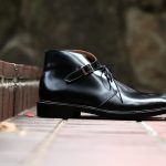 Cuervo (クエルボ) 【Derringer Cordovan / デリンジャー コードバン】 Shell Cordovan シェルコードバンレザー Goodyear Welt Process Double Leather Sole Chukka Boots チャッカブーツ BLACK(ブラック・BLK) MADE IN JAPAN(日本製) 2017 秋冬新作のイメージ