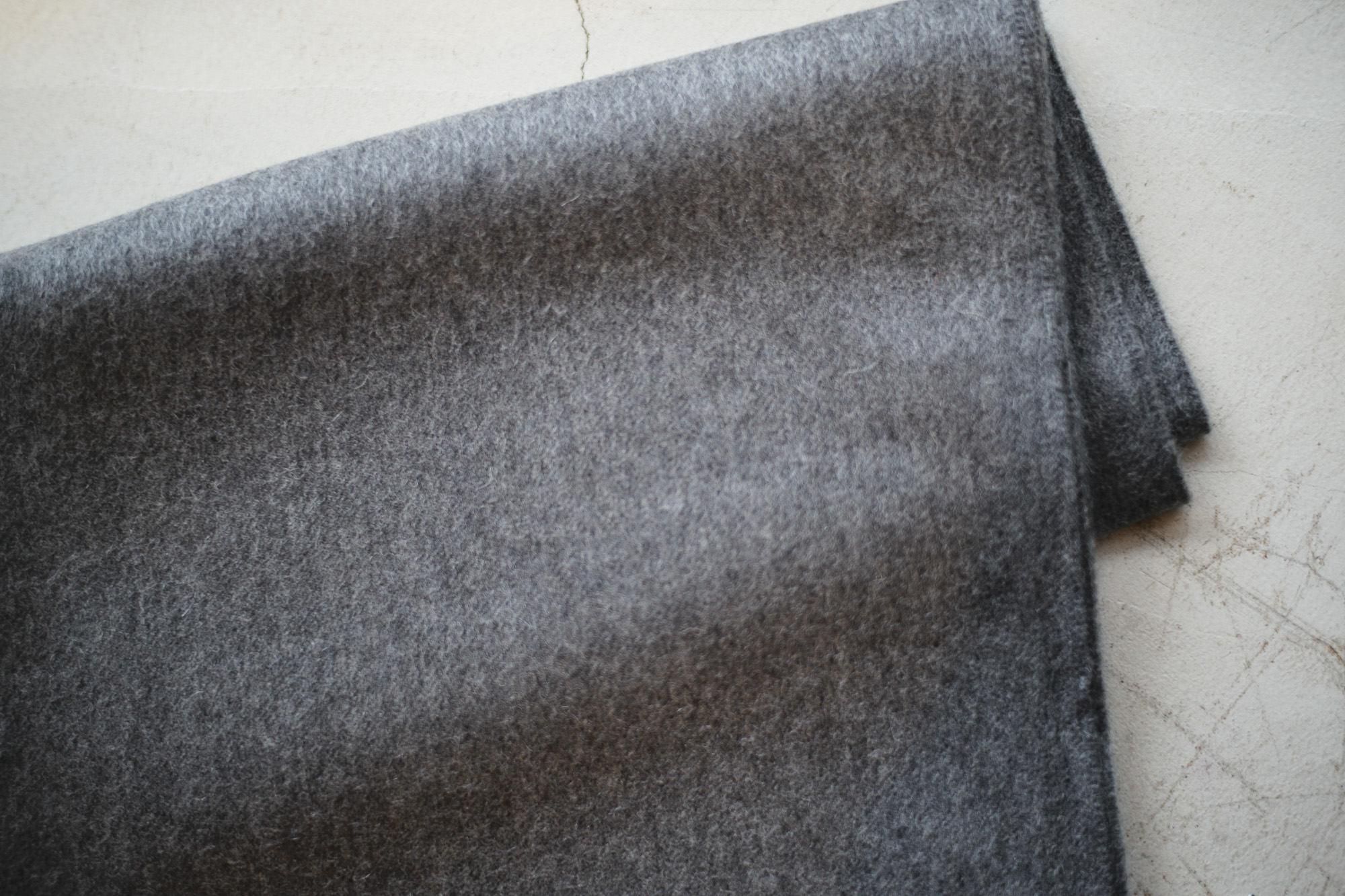 Johnstons (ジョンストンズ) WA56 STOLE Cashmere 100% カシミア Johnstons (ジョンストンズ) WA56 STOLE Cashmere 100% カシミア