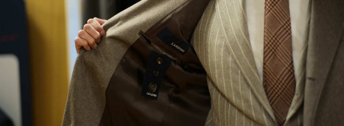 LARDINI (ラルディーニ) Spolverino Chester coat (CASHMERE) カシミヤ スポルベリーノ チェスターコート BEIGE (ベージュ・1)  Made in italy (イタリア製)　2018 秋冬のイメージ