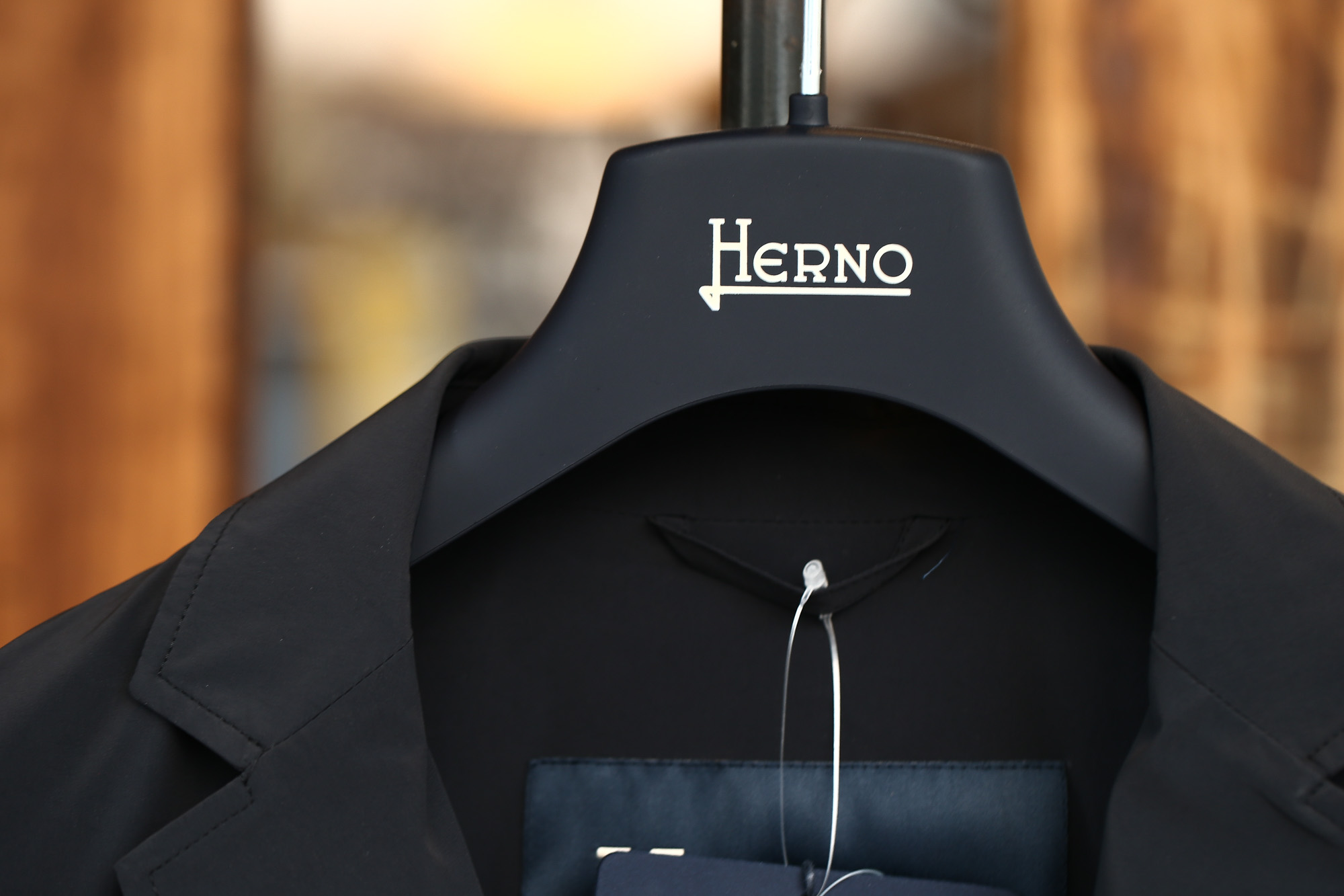 HERNO (ヘルノ) GA0069U Stretch Nylon Jacket (ストレッチ ナイロン ジャケット) 撥水ナイロン 2Bジャケット BLACK (ブラック・9300) Made in italy (イタリア製) 2018 春夏新作 愛知 名古屋 Alto e Diritto アルト エ デリット 42,44,46,48,50,52,54