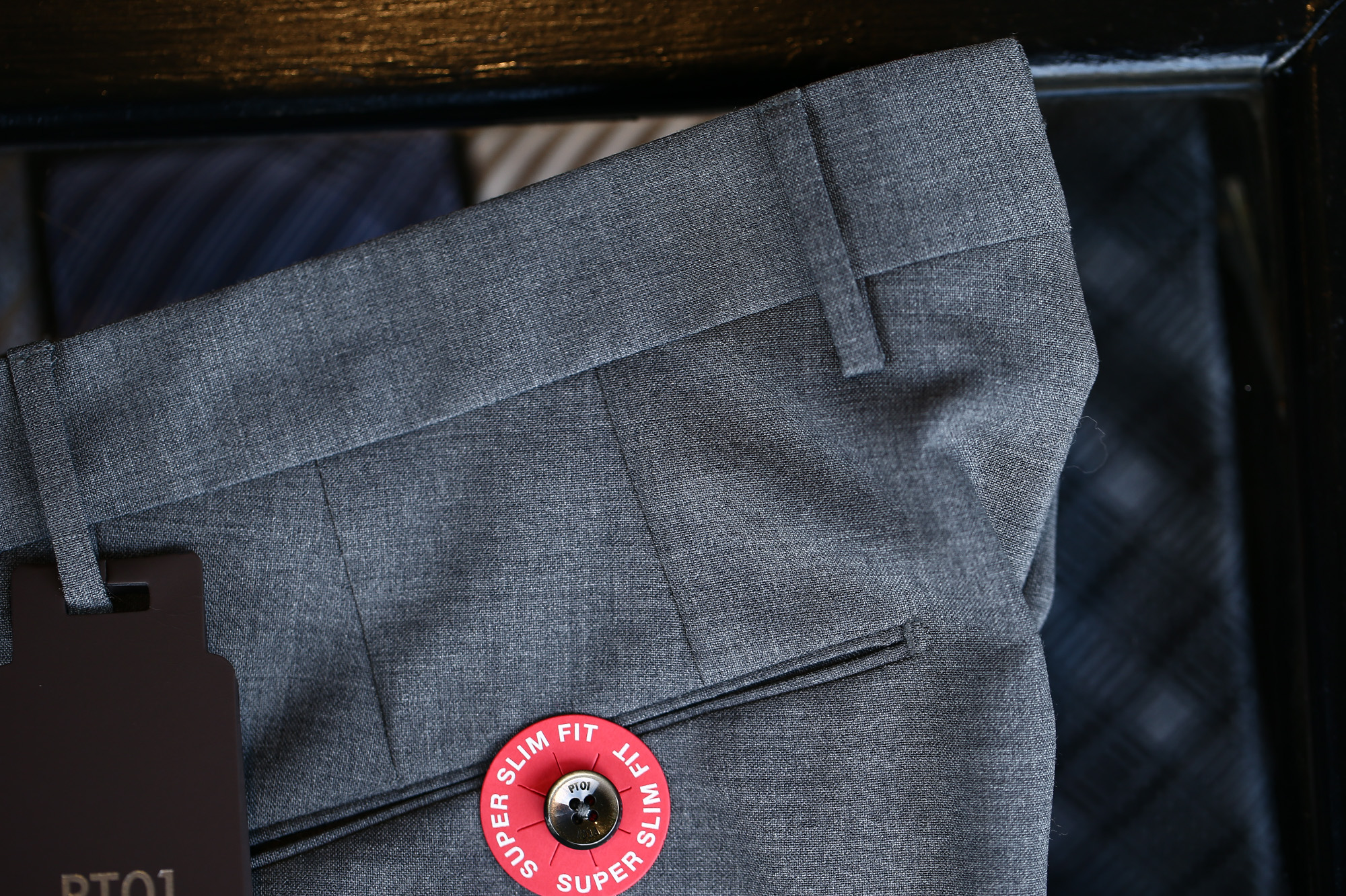 PT01 (ピーティーゼロウーノ) BUSINESS SUPER SLIM FIT (スーパースリムフィット) ストレッチ トロピカル サマーウール スラックス MEDIUM GRAY (ミディアムグレー・0240) 2018 春夏新作 pt01 ピーティー 愛知 名古屋 Alto e Diritto アルト エ デリット