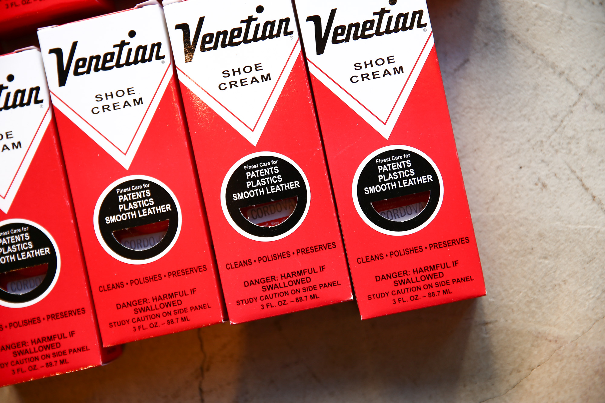 VENETIAN CREAM(ベネチアンクリーム) VENETIAN SHOE CREAM(ベネチアンシュークリーム) 3oz (74ml) 乳化性クリーム シューケア シュークリーム CORDOVAN(コードバン・No8) MADE IN USA(アメリカ製) venetiancream ベネチアンクリーム コードバン 愛知 名古屋 Alto e Diritto アルト エ デリット