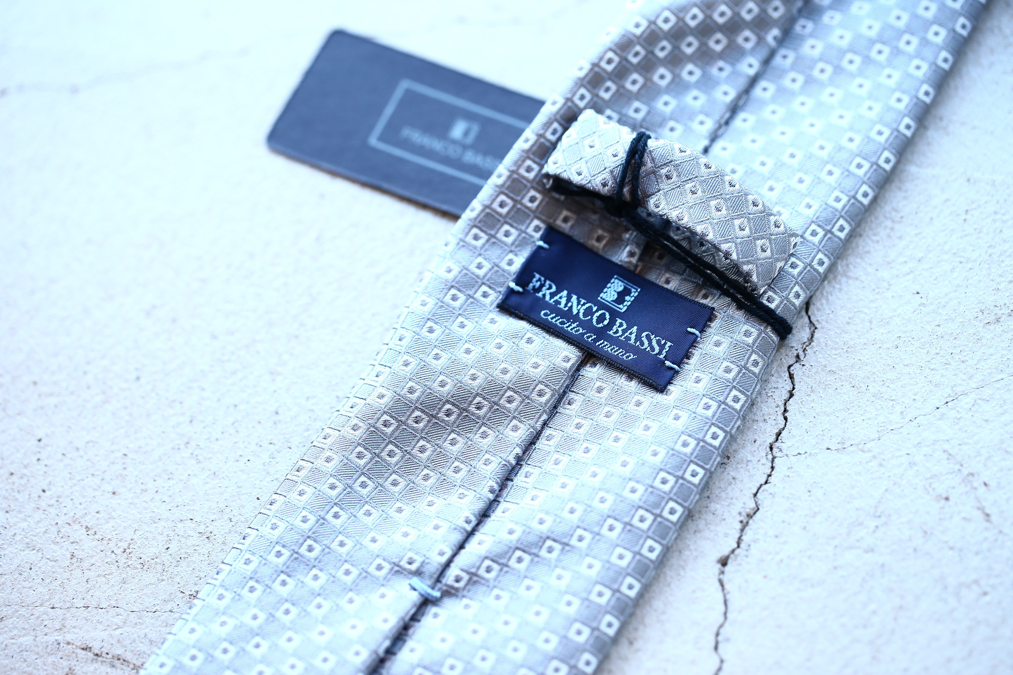 FRANCO BASSI (フランコバッシ) JACQUARD TIE (ジャガードタイ) シルク ジャガード 小紋柄 ネクタイ SILVER (シルバー・4) Made in italy (イタリア製) 2018 春夏新作 francobassi フランコバッシ 愛知 名古屋 Alto e Diritto アルト エ デリット タイ ネクタイ