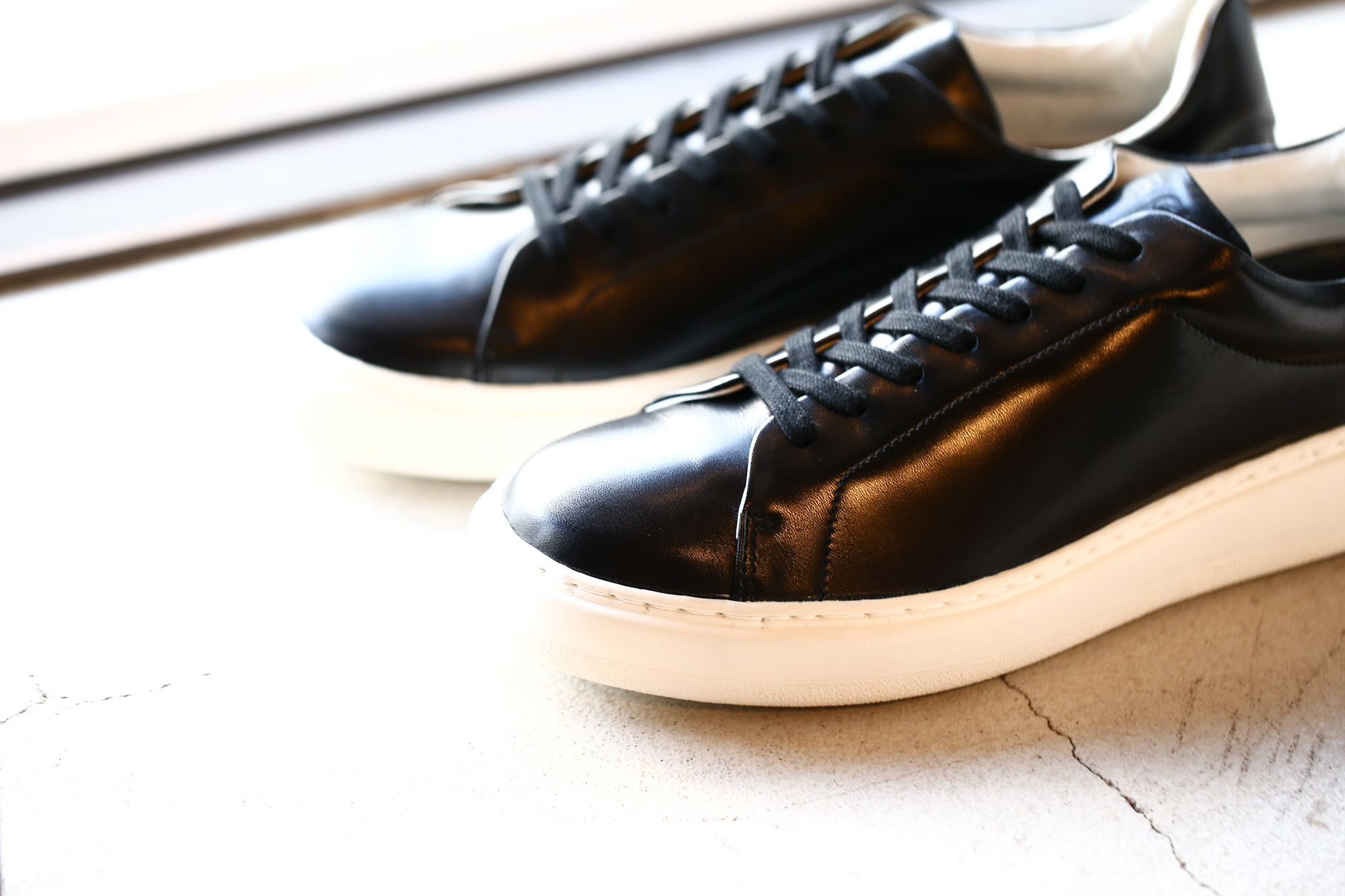 PATRICK(パトリック) 【CRUISE LINE / クルーズライン】 GENOVA (ジェノバ) Annonay Vocalou Calf Leather (アノネイ社 ボカルーカーフ レザー) ローカット レザー スニーカー BLACK (ブラック・BLK) MADE IN JAPAN(日本製) 【1st コレクション // 復刻モデル】【スペシャル限定モデル】 patrick パトリック cruiseline クルーズライン 愛知 名古屋 Alto e Diritto アルト エ デリット 干場義雅　坪内浩