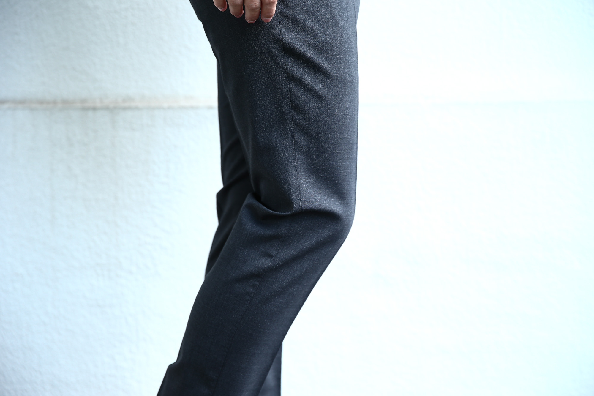 【PT01 / ピーティーゼロウーノ】 BUSINESS SUPER SLIM FIT (スーパースリムフィット) ストレッチ トロピカル サマーウール スラックス CHARCOAL GRAY (チャコールグレー・0255) 2018 春夏新作 pt01 ピーティー 愛知 名古屋 Alto e Diritto アルト エ デリット