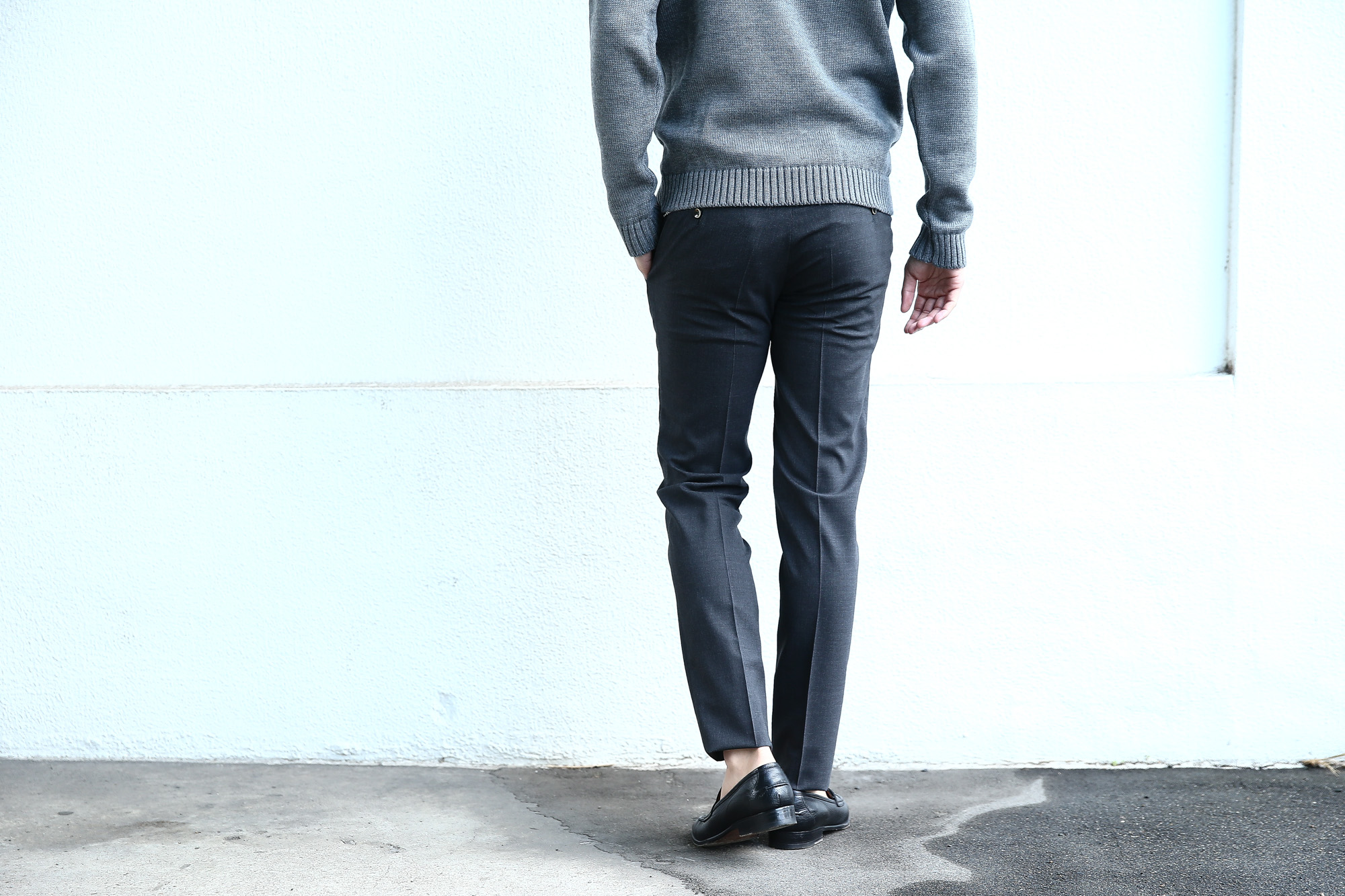 【PT01 / ピーティーゼロウーノ】 BUSINESS SUPER SLIM FIT (スーパースリムフィット) ストレッチ トロピカル サマーウール スラックス CHARCOAL GRAY (チャコールグレー・0255) 2018 春夏新作 pt01 ピーティー 愛知 名古屋 Alto e Diritto アルト エ デリット