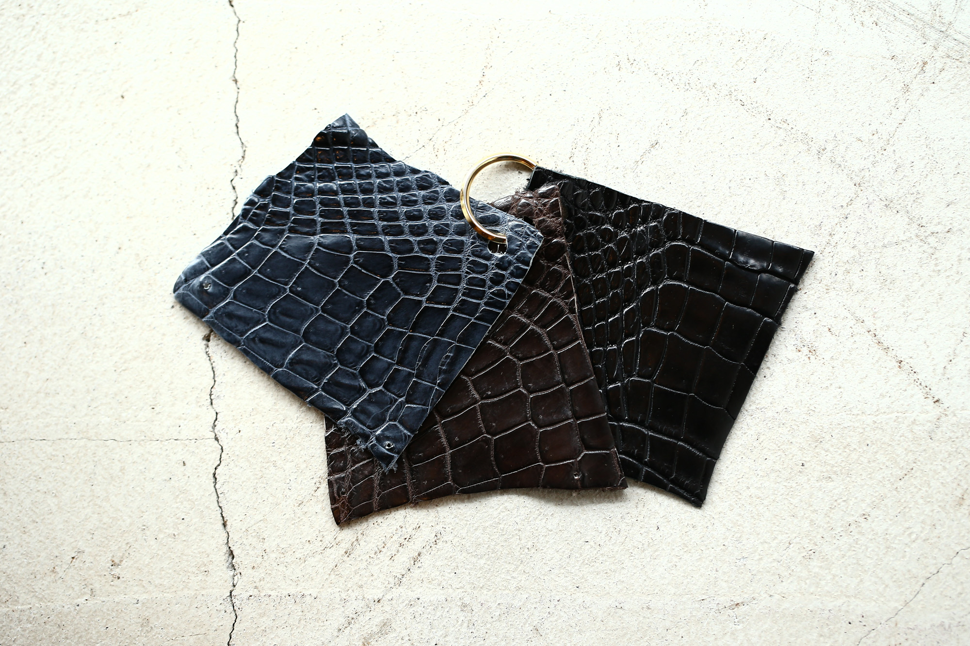 Cisei × 山本製鞄 (シセイ × 山本製鞄) Crocodile Tote Bag Medium (クロコダイル トートバッグ ミディアム) Large Crocodile leather (ワニ革) Nile Crocodile Leather (ワニ革) ナイル クロコダイル トート バッグ BLACK(ブラック),NAVY(ネイビー),BROWN(ブラウン) Made in Japan (日本製) cisei yamamotoseiho 