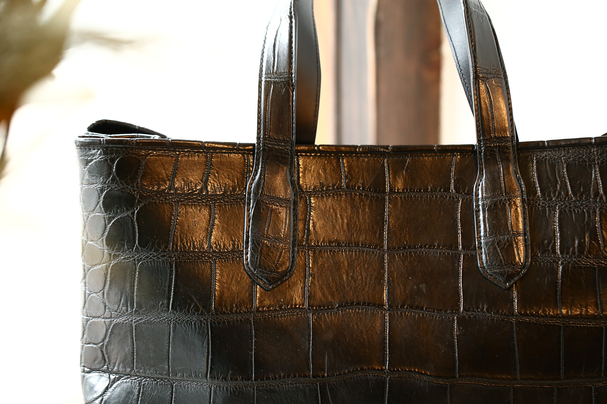 Cisei × 山本製鞄 (シセイ × 山本製鞄) Crocodile Tote Bag Large (クロコダイル トートバッグ ラージ) Large Crocodile Leather (ワニ革) ラージクロコダイル トート バッグ BLACK(ブラック),NAVY(ネイビー),BROWN(ブラウン) Made in Japan (日本製) cisei yamamotoseiho トートバック クロコ 愛知 名古屋 Alto e Diritto アルト エ デリット