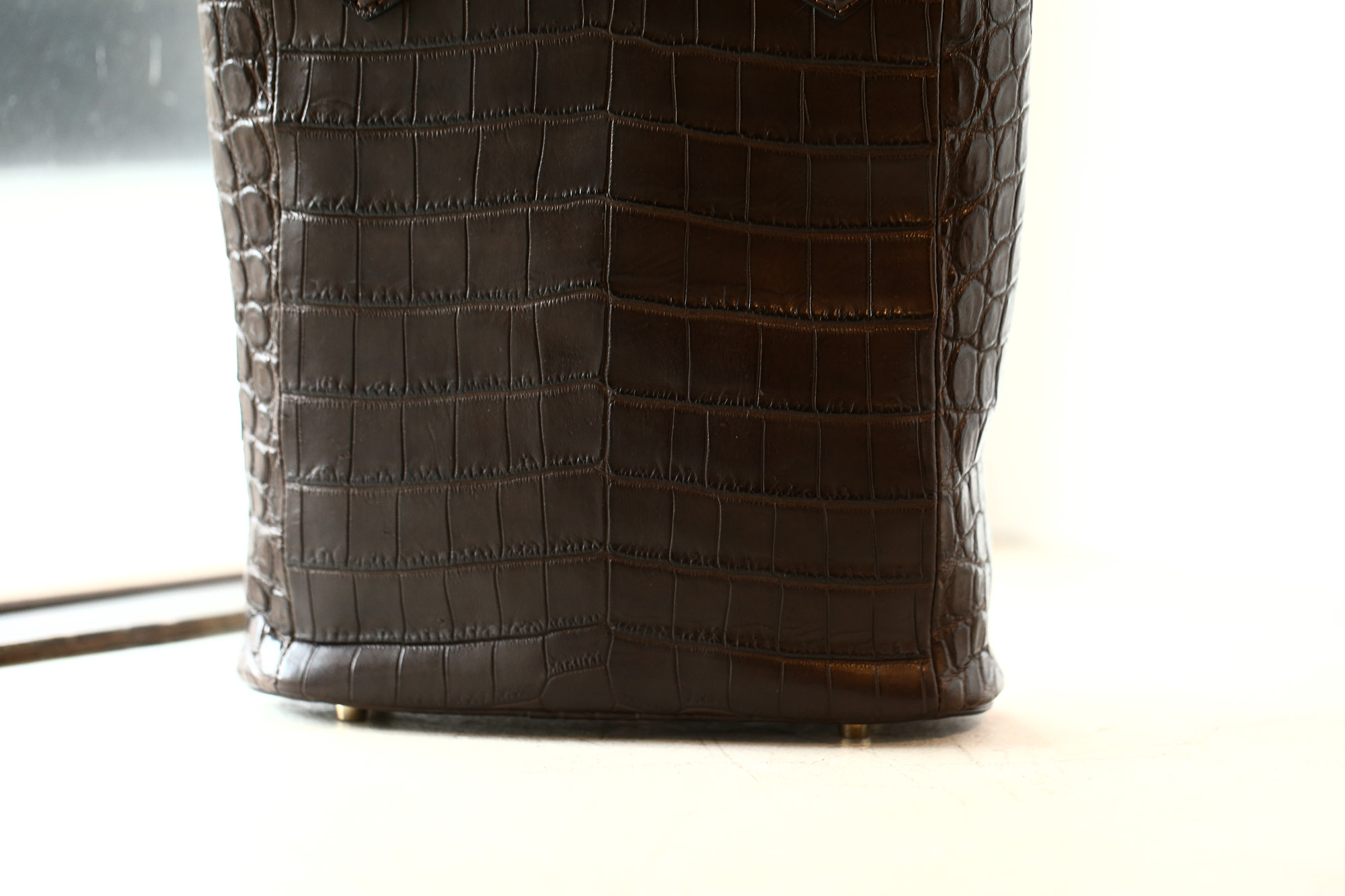 Cisei × 山本製鞄 (シセイ × 山本製鞄) Crocodile Tote Bag Small (クロコダイル トートバッグ スモール) Nile Crocodile Leather (ワニ革) ナイル クロコダイル トート バッグ BLACK(ブラック),NAVY(ネイビー),BROWN(ブラウン) Made in Japan (日本製)   cisei yamamotoseiho トートバック クロコ 愛知 名古屋 Alto e Diritto アルト エ デリット