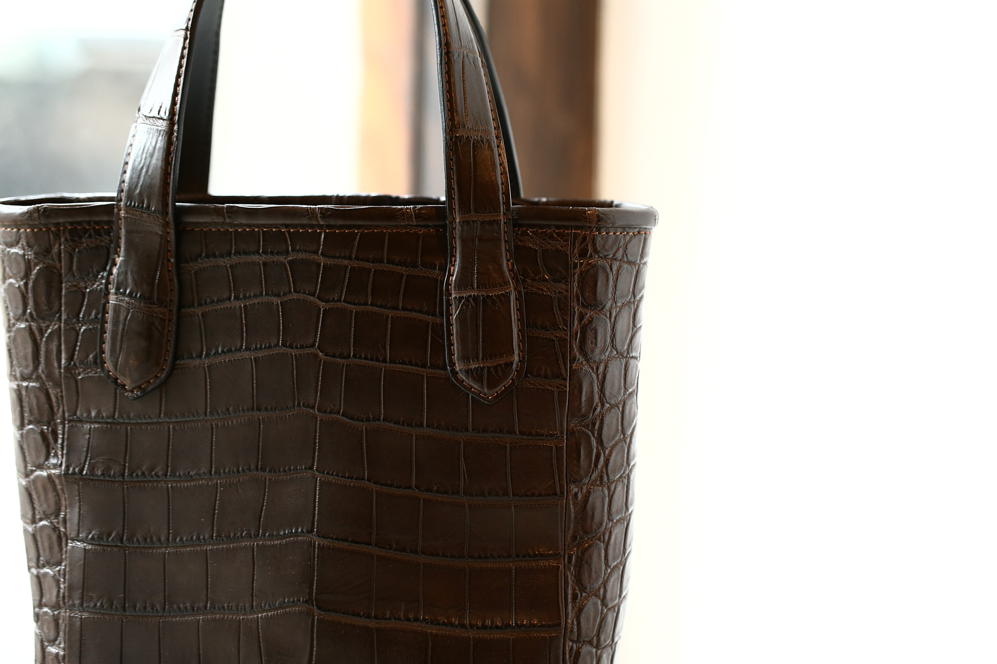 Cisei × 山本製鞄 (シセイ × 山本製鞄) Crocodile Tote Bag Small (クロコダイル トートバッグ スモール) Nile Crocodile Leather (ワニ革) ナイル クロコダイル トート バッグ BLACK(ブラック),NAVY(ネイビー),BROWN(ブラウン) Made in Japan (日本製)   cisei yamamotoseiho トートバック クロコ 愛知 名古屋 Alto e Diritto アルト エ デリット