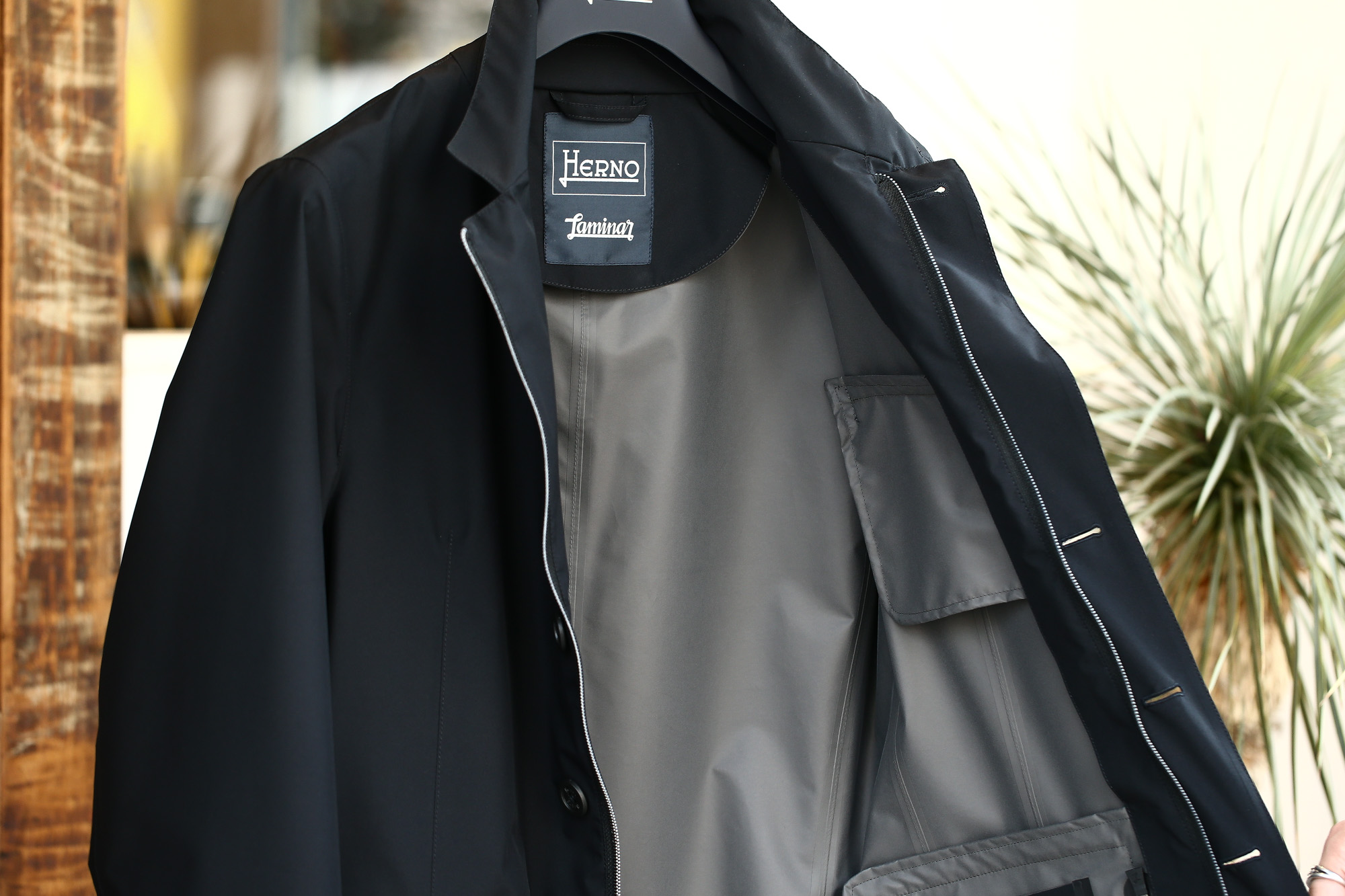 HERNO (ヘルノ) GA0008U LAMINAR Stand Neck Jacket (ラミナー スタンドネック ジャケット) GORE-TEX (ゴアテックス) ナイロンジャケット BLACK (ブラック・9300) 2018 春夏新作 herno ヘルノ 愛知 名古屋 Alto e Diritto アルト エ デリット