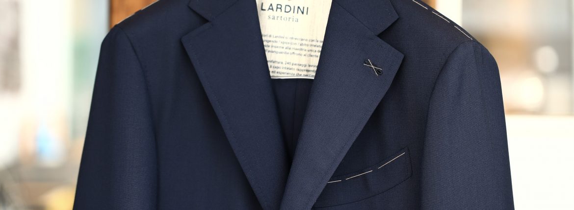 LARDINI (ラルディーニ) SARTORIA (サルトリア) トロピカル サマーウール 段返り3B サマー スーツ NAVY (ネイビー・5) Made in italy (イタリア製) 2018 春夏新作のイメージ