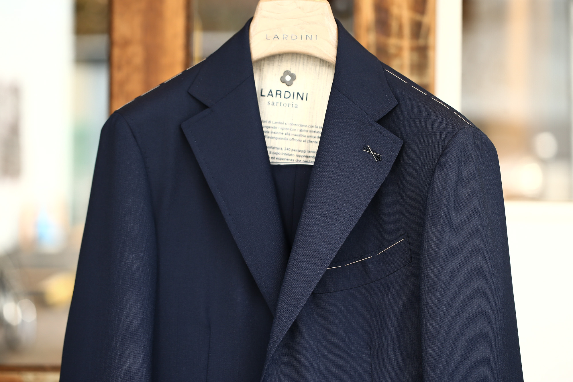 LARDINI (ラルディーニ) SARTORIA (サルトリア) トロピカル サマーウール 段返り3B サマー スーツ NAVY (ネイビー・5) Made in italy (イタリア製) 2018 春夏新作 lardini ラルディーニ 　愛知 名古屋 Alto e Diritto アルト エ デリット