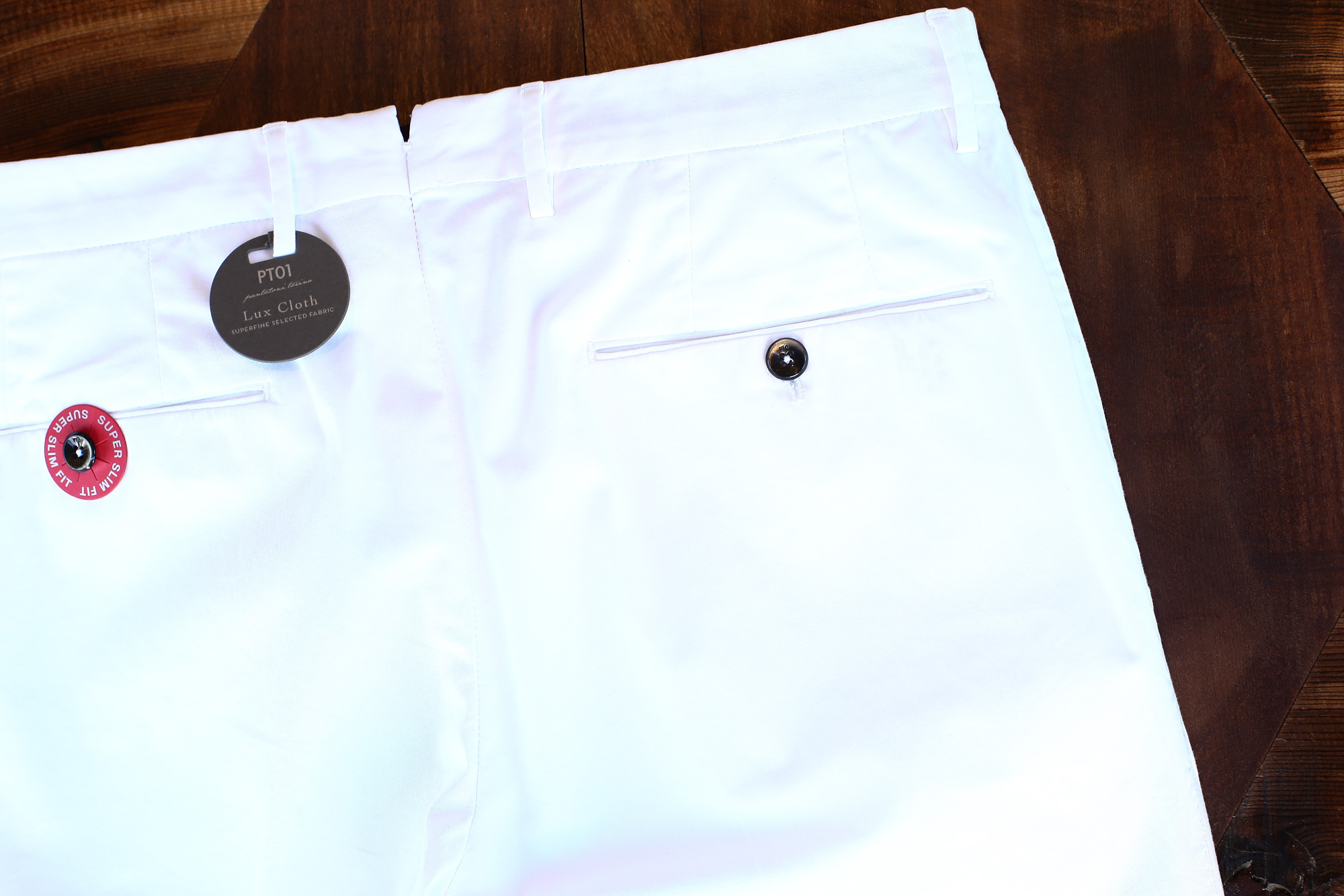  PT01 (ピーティーゼロウーノ) BUSINESS (ビジネス) SUPER SLIM FIT (スーパースリムフィット) Lux Cloth ストレッチ コットン スラックス パンツ WHITE (ホワイト・0010) 2018 春夏新作 pt01 チノ　チノパン チノスラックス 愛知 名古屋 Alto e Diritto アルト エ デリット