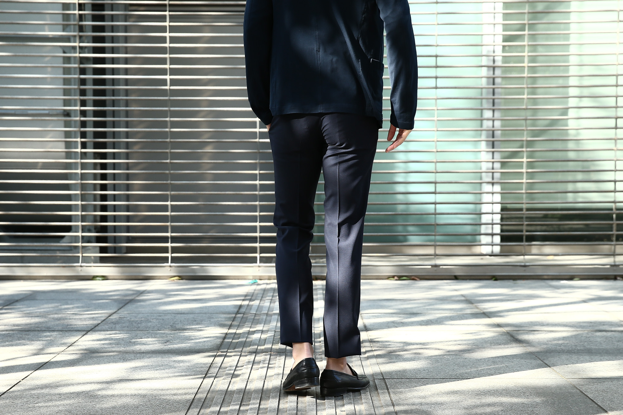 VIGANO (ヴィガーノ) WASHABLE SLACKS (ウォッシャブル スラックス) ウォッシャブル トロピカルウール テーパード 2プリーツ パンツ NAVY (ネイビー・880) 2018 春夏新作 vigano ヴィガーノ 愛知 名古屋 Alto e Diritto アルト エ デリット スラックス グレスラ ネイビースラックス