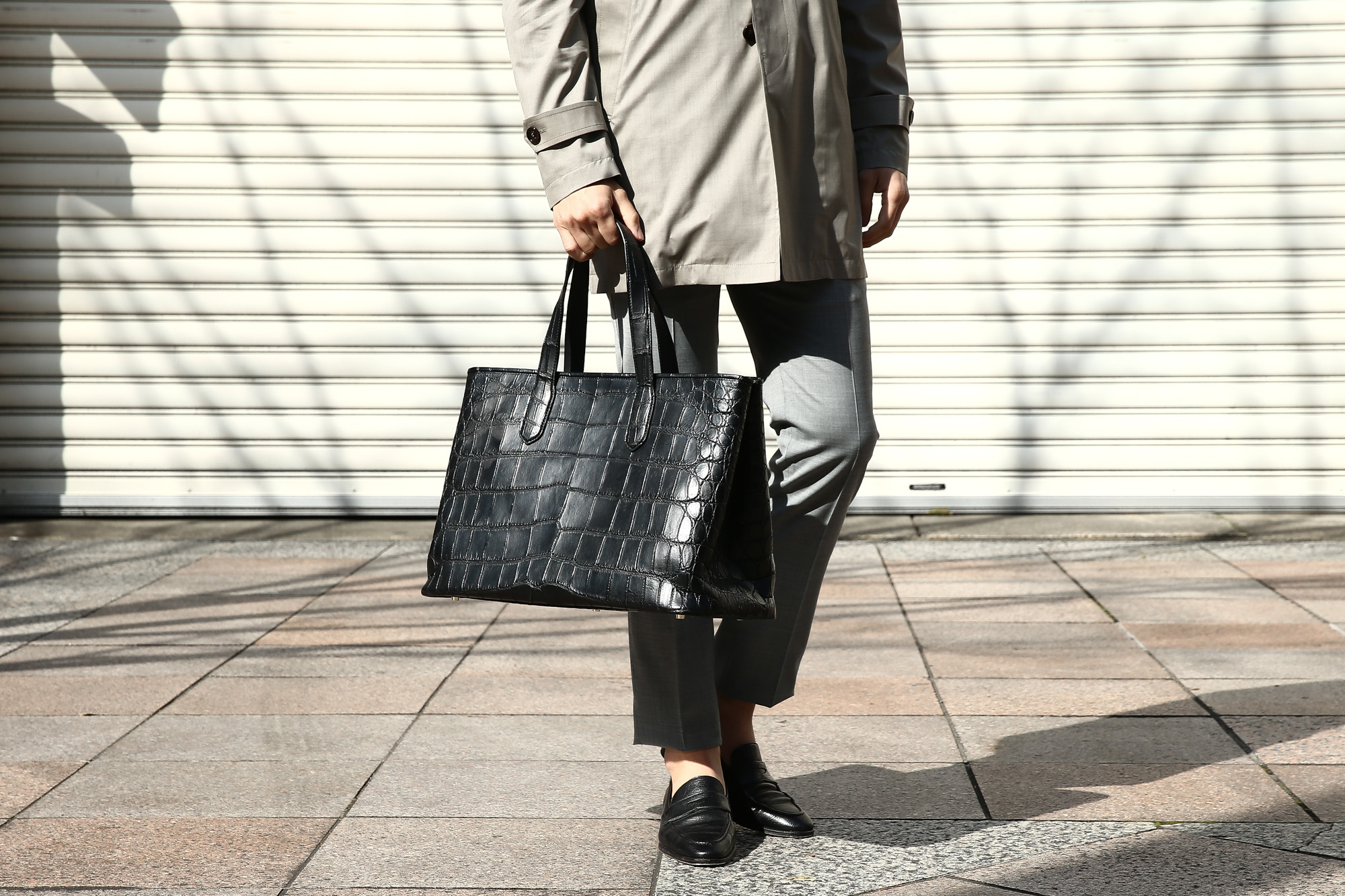 Cisei × 山本製鞄 (シセイ × 山本製鞄) Crocodile Tote Bag Large (クロコダイル トートバッグ ラージ) Large Crocodile Leather (ワニ革) ラージクロコダイル トート バッグ BLACK(ブラック),NAVY(ネイビー),BROWN(ブラウン) Made in Japan (日本製) cisei yamamotoseiho トートバック クロコ 愛知 名古屋 Alto e Diritto アルト エ デリット