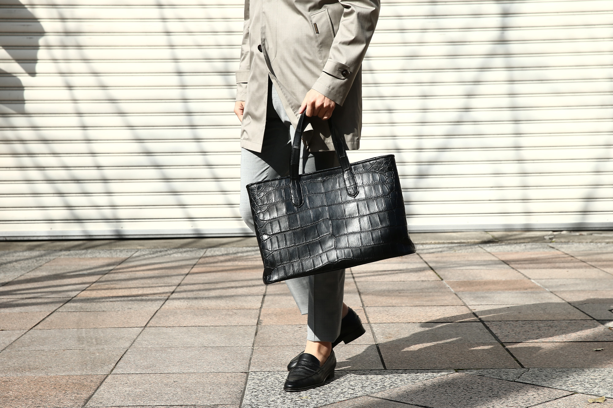 Cisei × 山本製鞄 (シセイ × 山本製鞄) Crocodile Tote Bag Large (クロコダイル トートバッグ ラージ) Large Crocodile Leather (ワニ革) ラージクロコダイル トート バッグ BLACK(ブラック),NAVY(ネイビー),BROWN(ブラウン) Made in Japan (日本製) cisei yamamotoseiho トートバック クロコ 愛知 名古屋 Alto e Diritto アルト エ デリット