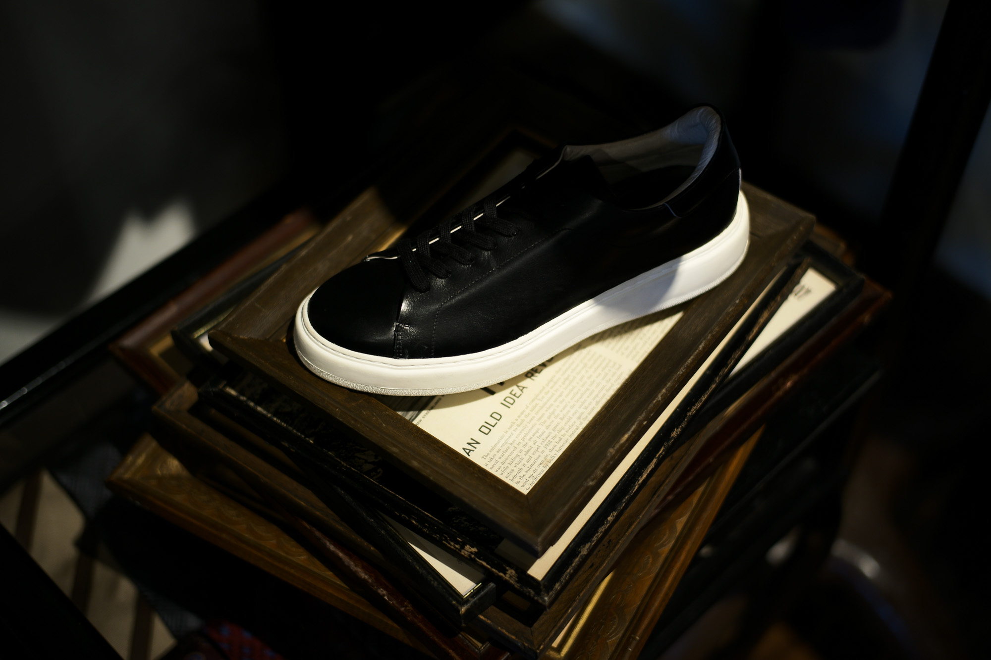 PATRICK(パトリック) CRUISE LINE クルーズライン GENOVA (ジェノバ) Annonay Vocalou Calf Leather (アノネイ社 ボカルーカーフ レザー) ローカット レザー スニーカー BLACK (ブラック・BLK) MADE IN JAPAN(日本製) 【1st コレクション // 復刻モデル】【スペシャル限定モデル】【第2便ご予約受付中】【第3便ご予約受け付け中】patrick パトリック cruiseline クルーズライン 愛知 名古屋 Alto e Diritto アルト エ デリット 干場義雅　坪内浩