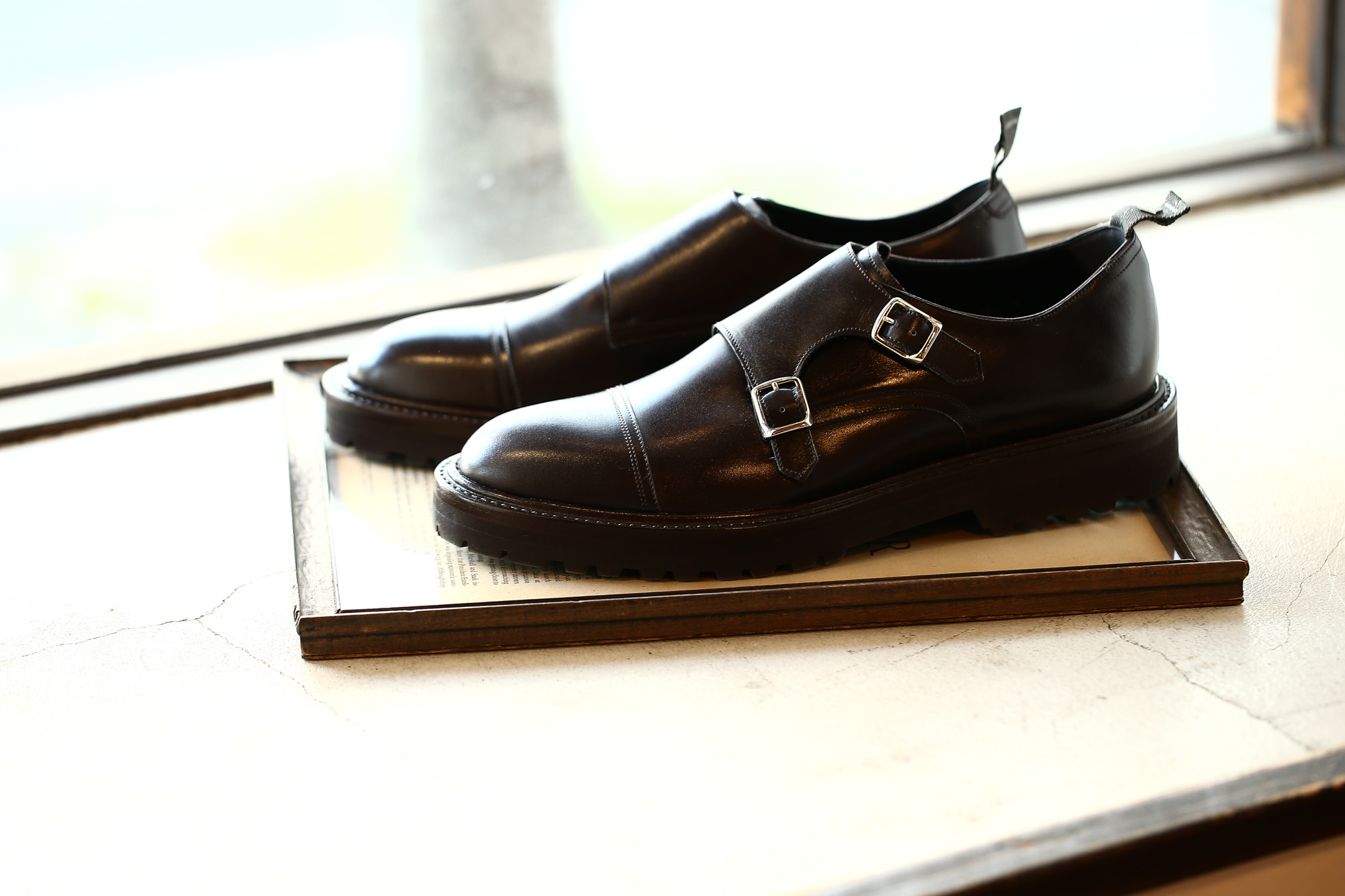 WH (ダブルエイチ) 【WH-0300(WHS-0300)】 Double Monk Strap Shoes (干場氏 スペシャル モデル) Cruise Last (クルーズラスト) ダブルモンクストラップシューズ DARK BROWN(ダークブラウン) MADE IN JAPAN (日本製) 2018 春夏新作 【干場氏、坪内氏の直筆サイン入り】【Alto e Diritto限定 スペシャルアイテム】 wh 干場さん 干場スペシャル FORZASTYLE フォルザスタイル 愛知 名古屋 Alto e Diritto アルト エ デリット